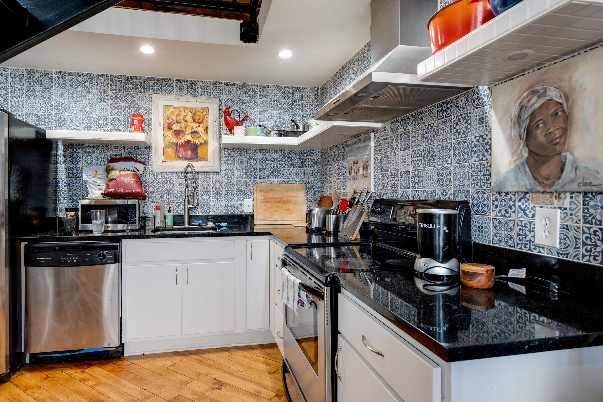 1400 Rosa L Parks Blvd Unit: 103