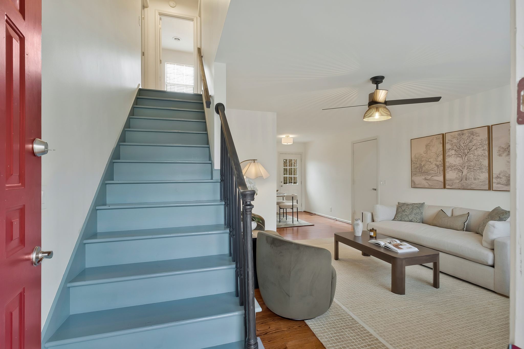 219 Ash Grove Dr