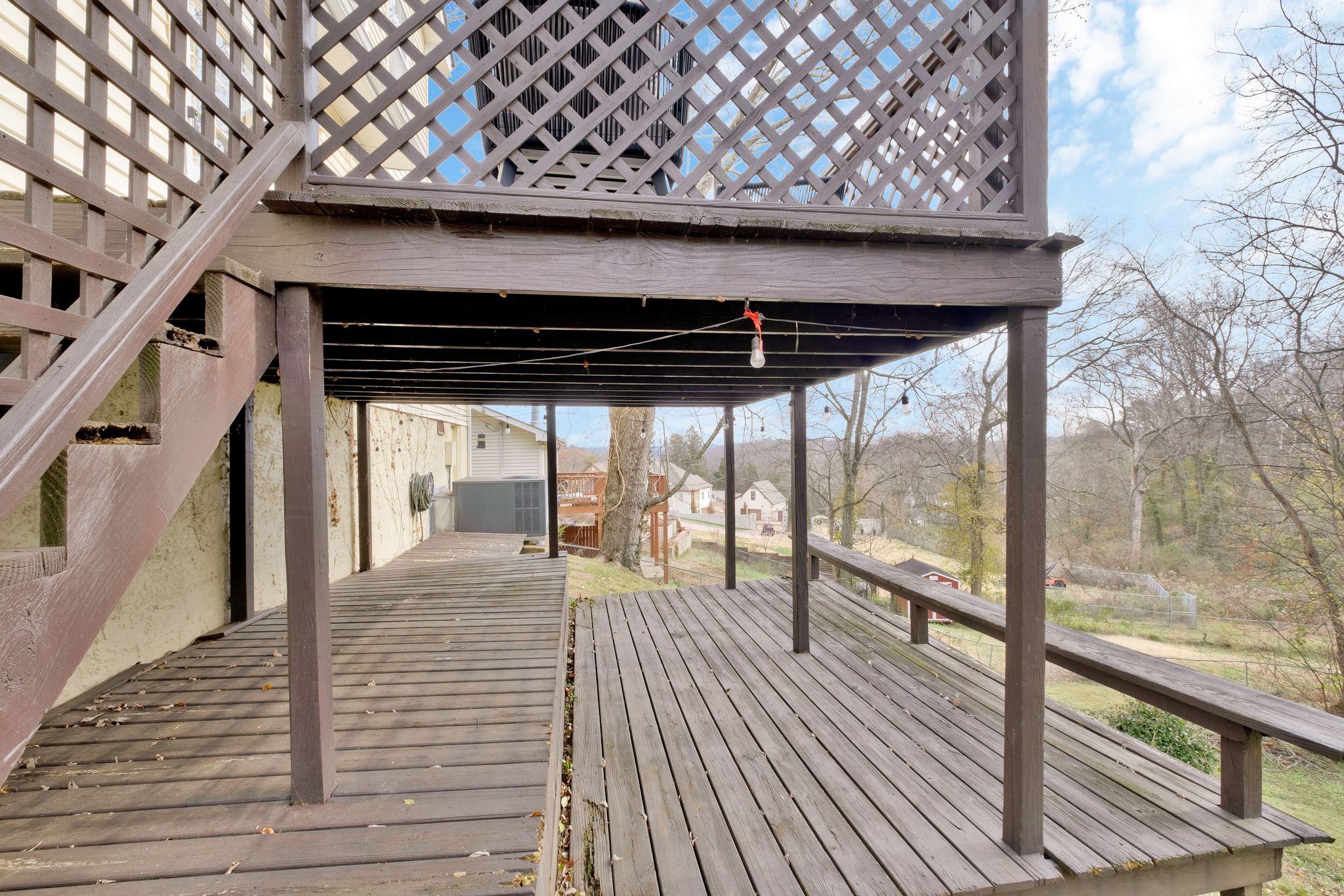219 Ash Grove Dr