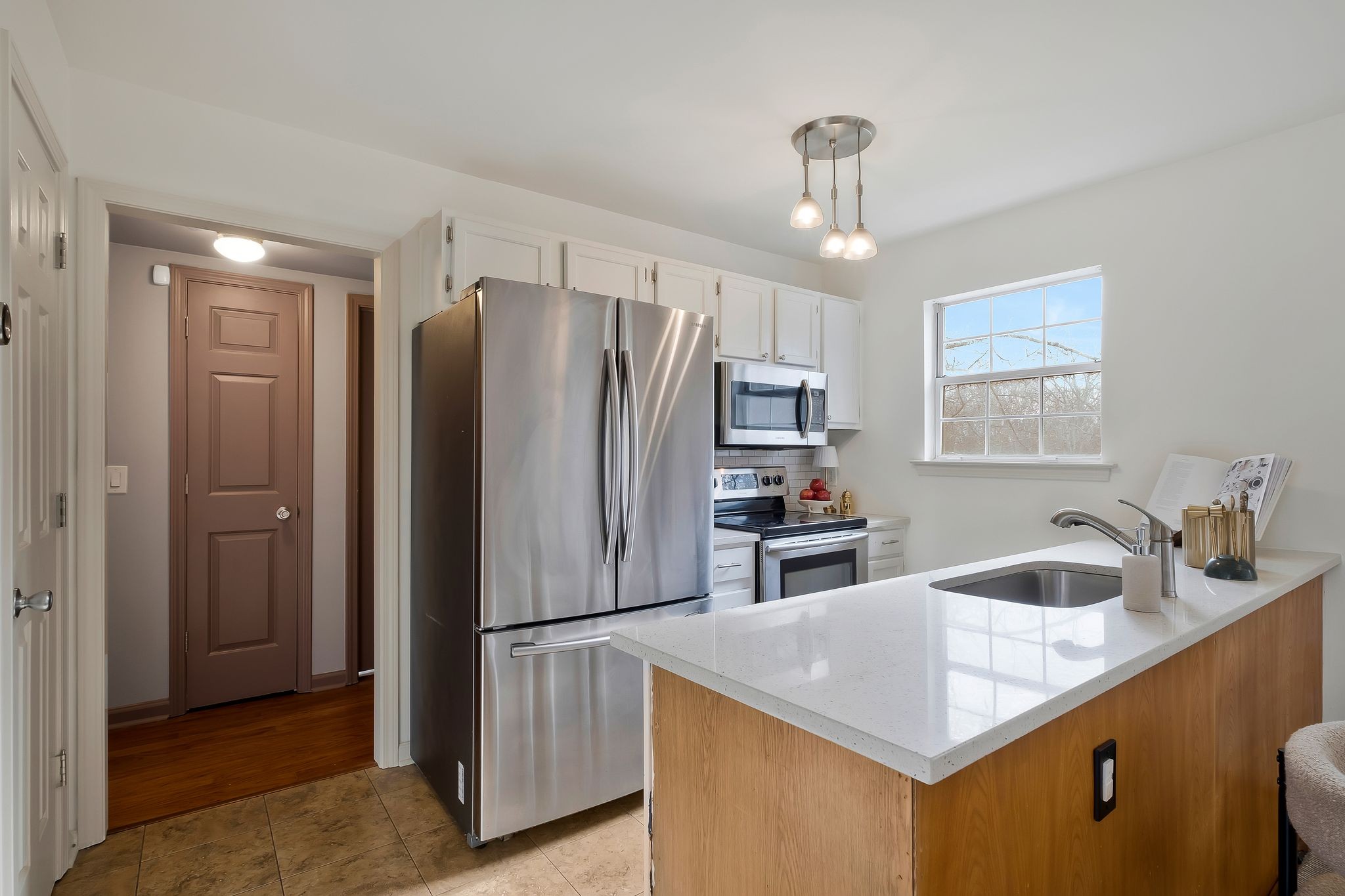 219 Ash Grove Dr