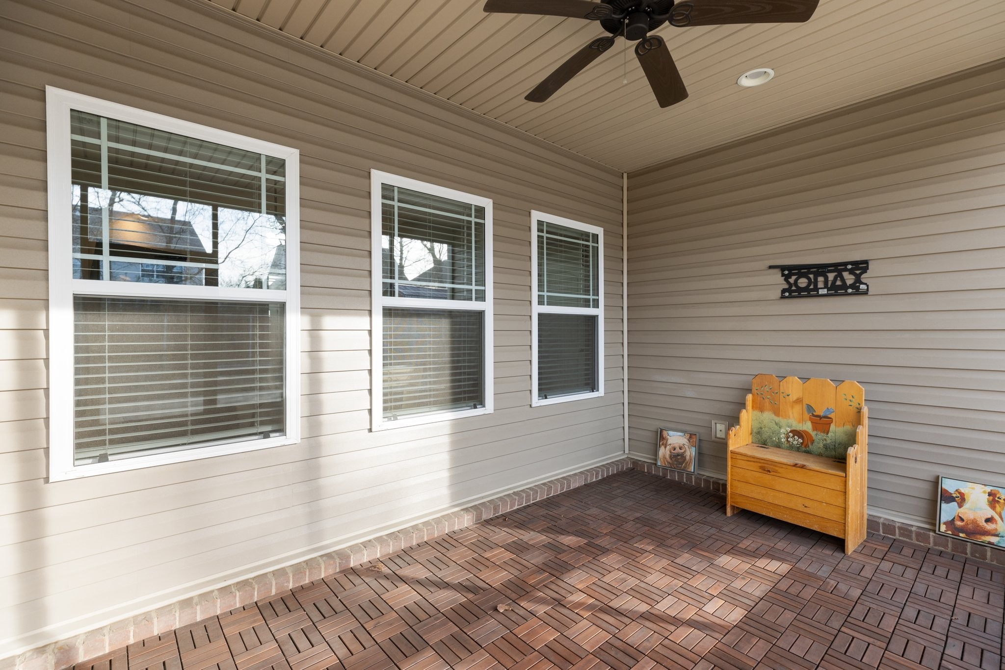 1057 Daniel Ln