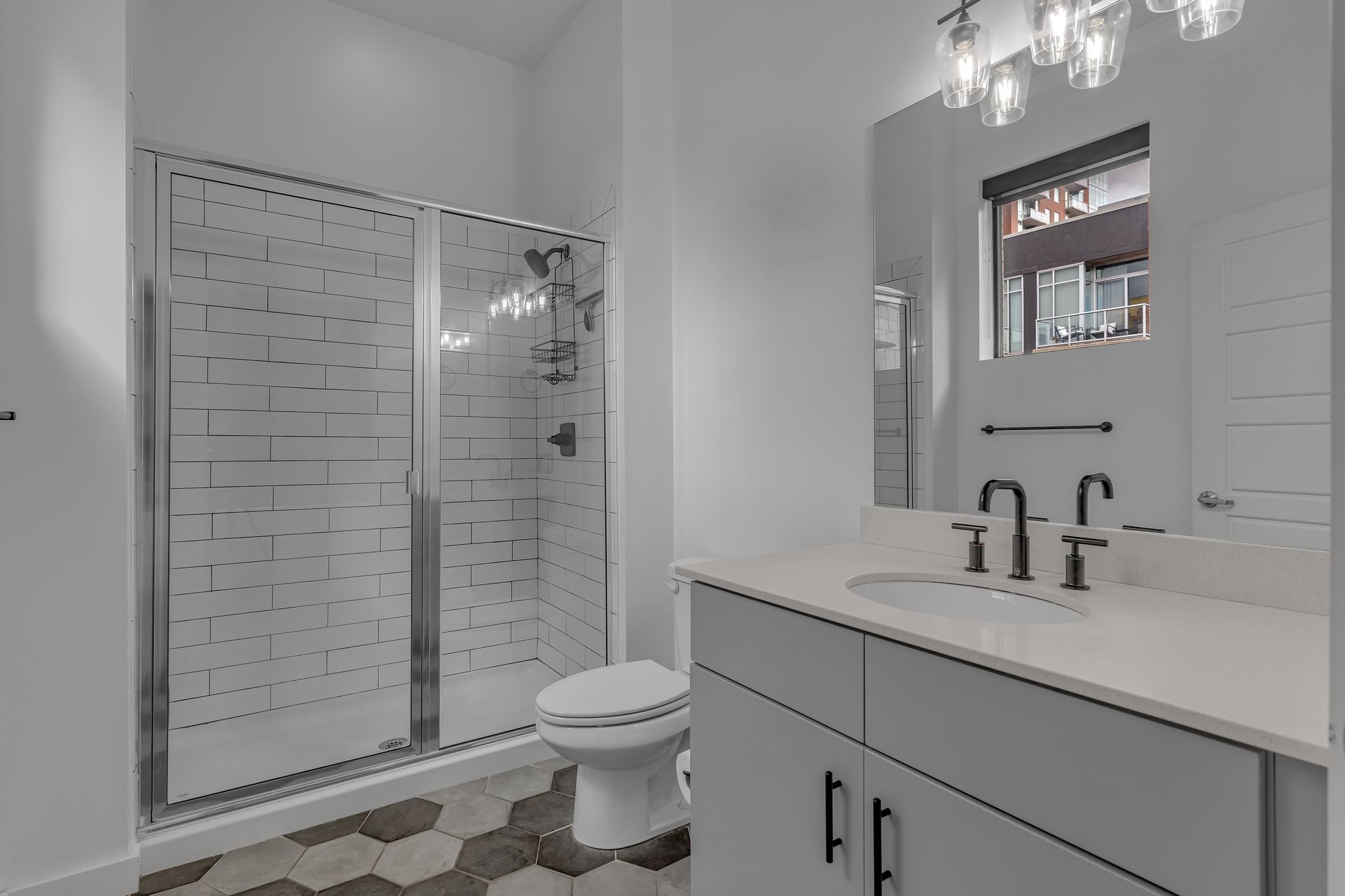 1002 Division St Unit: 402