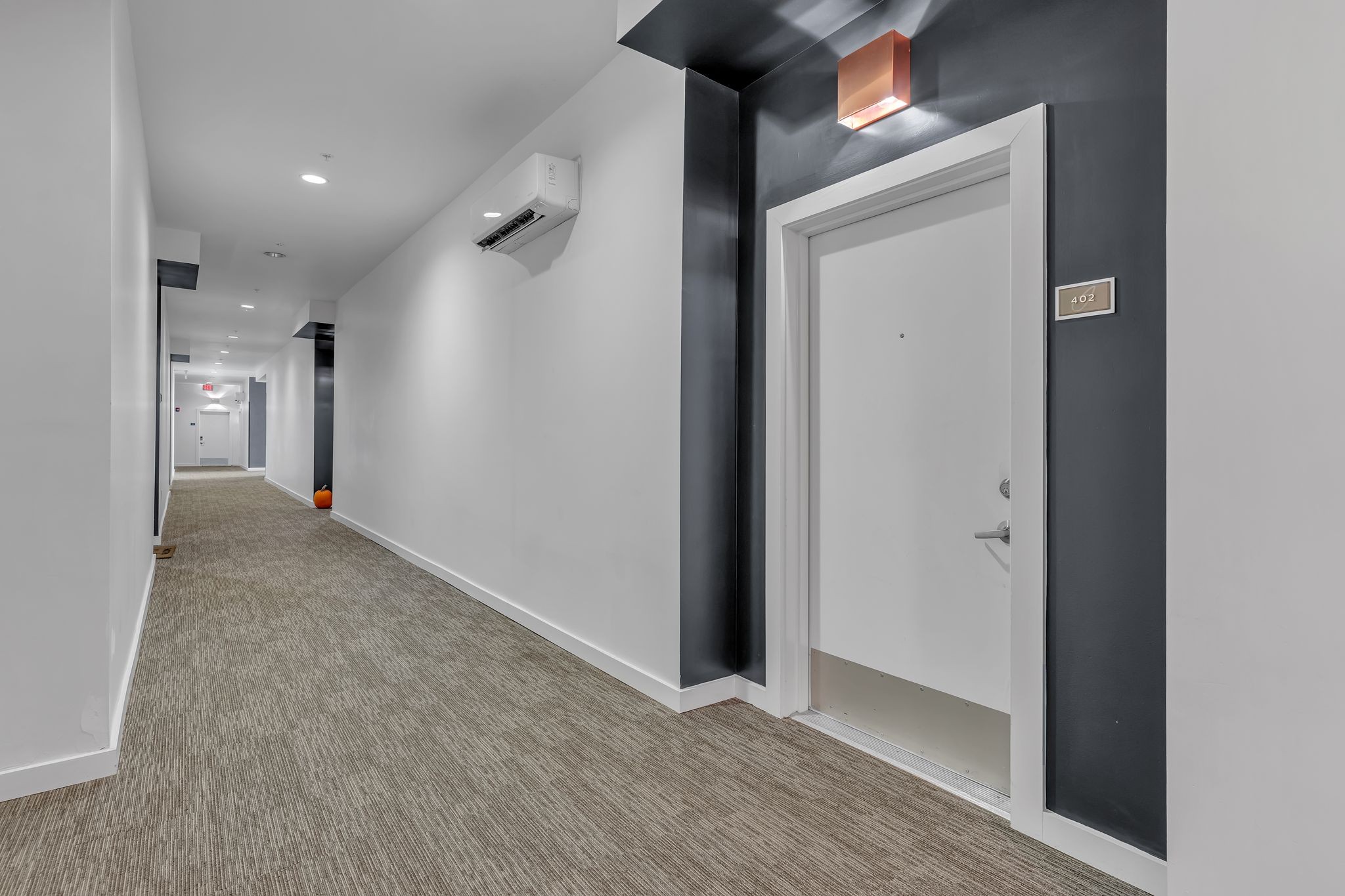 1002 Division St Unit: 402