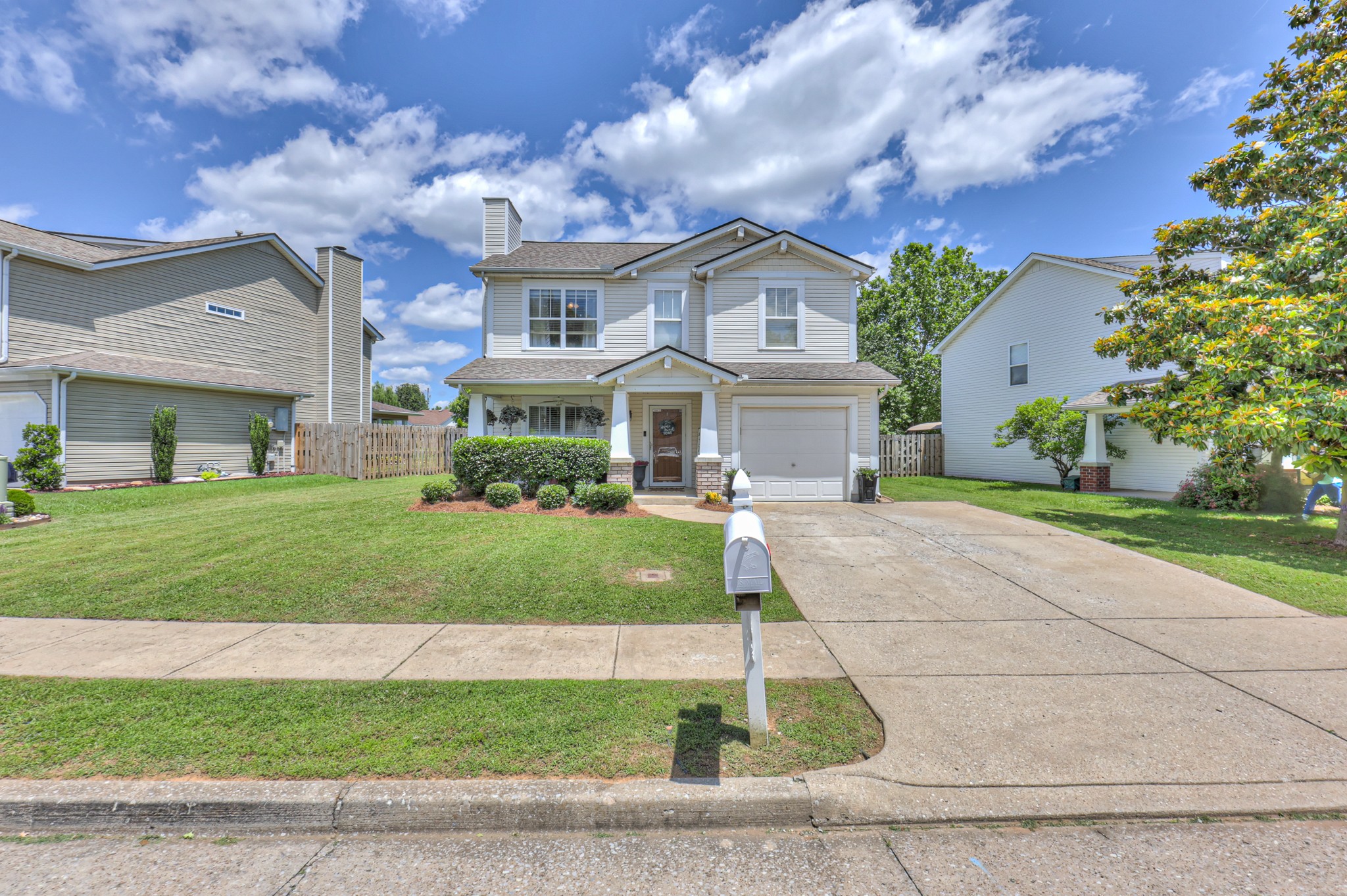 1753 Stone Hollow Ct