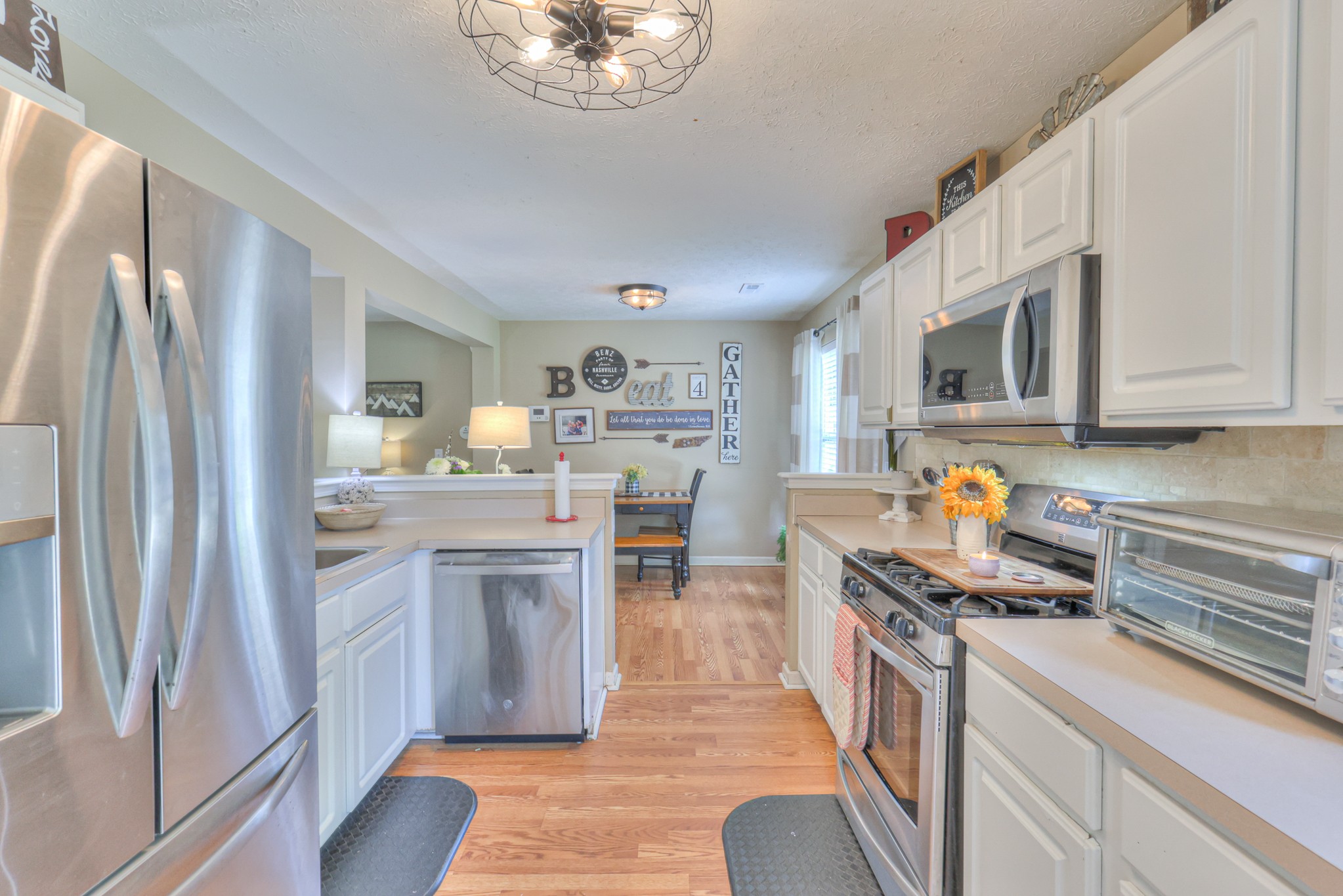 1753 Stone Hollow Ct