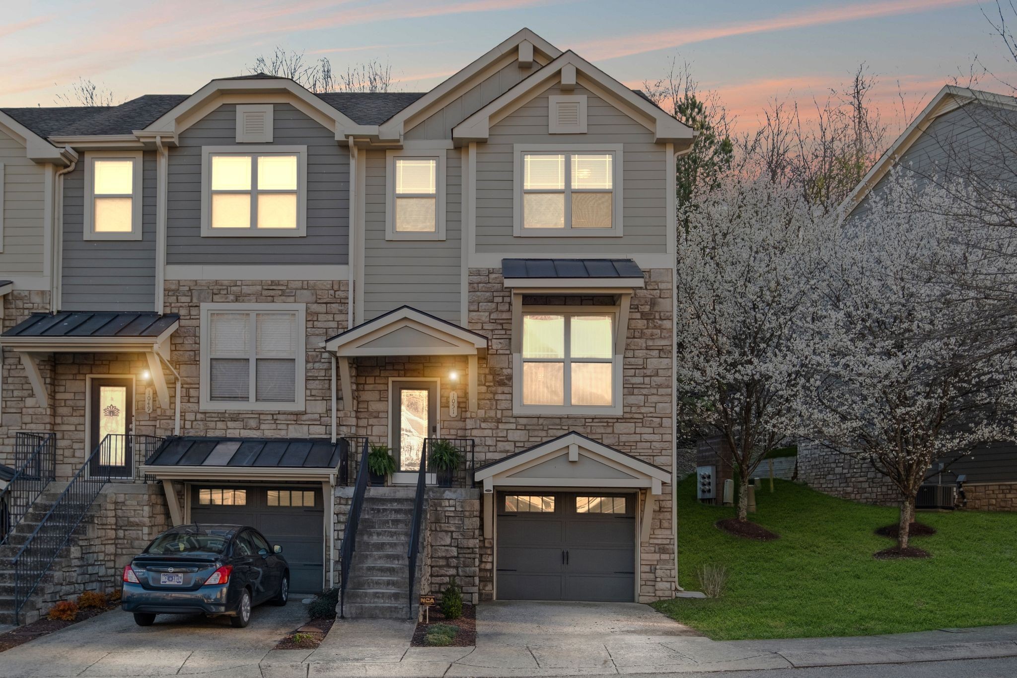 1051 Woodbury Falls Dr