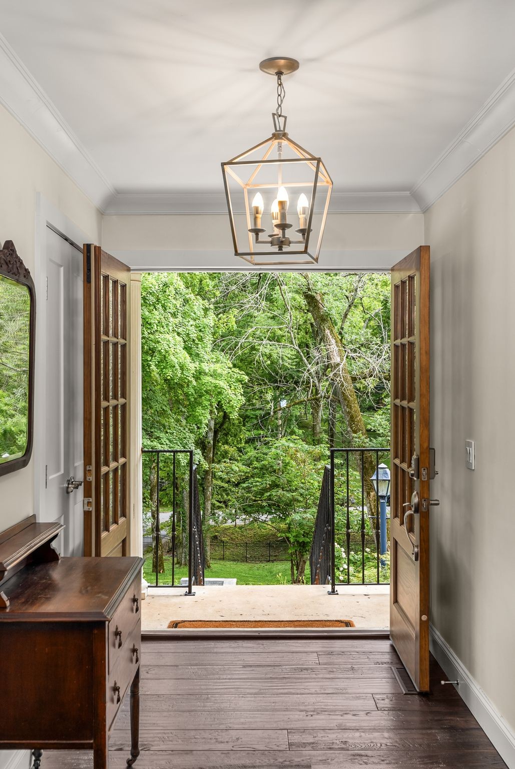 300 Forrest Valley Dr