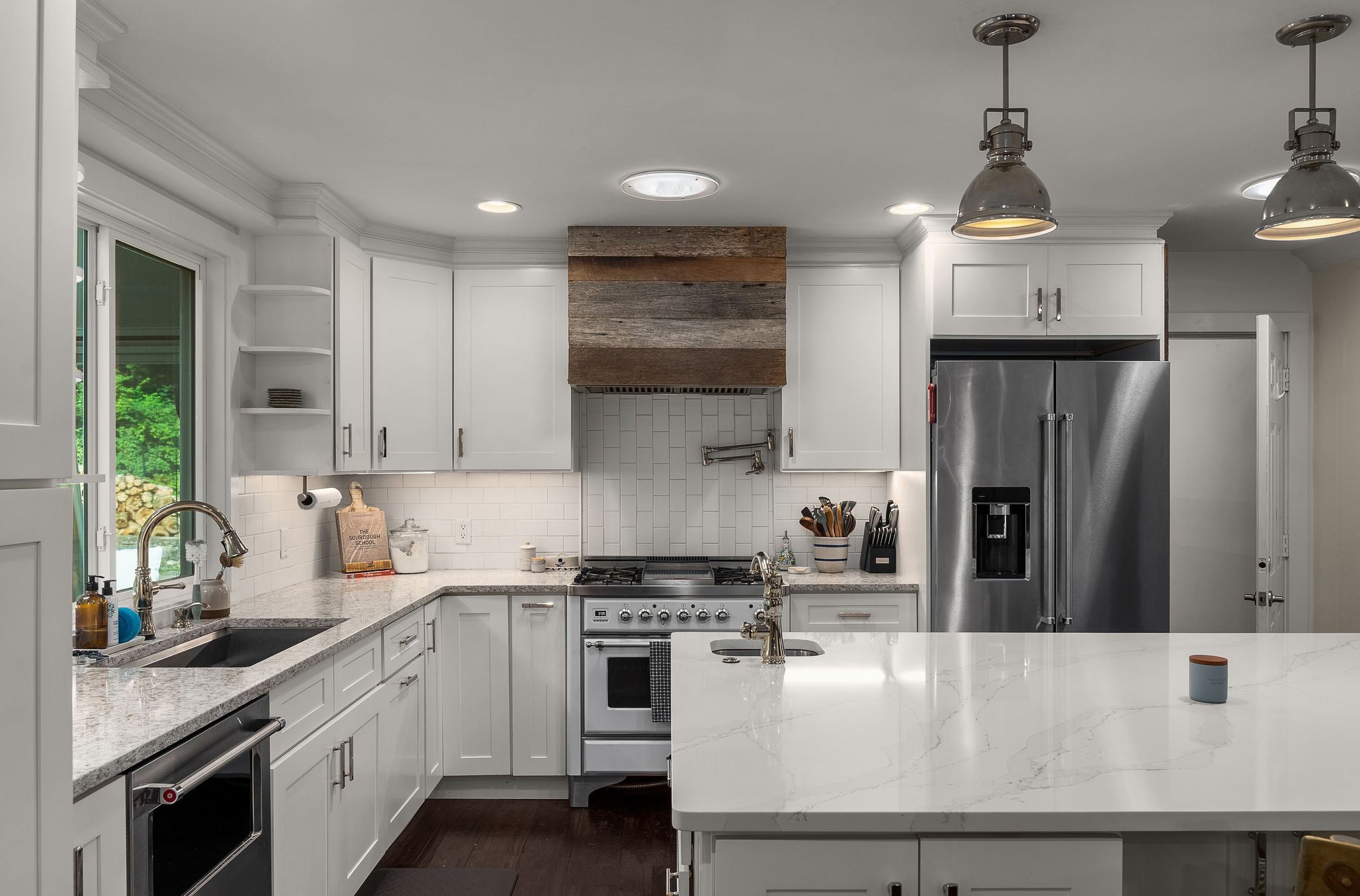 300 Forrest Valley Dr