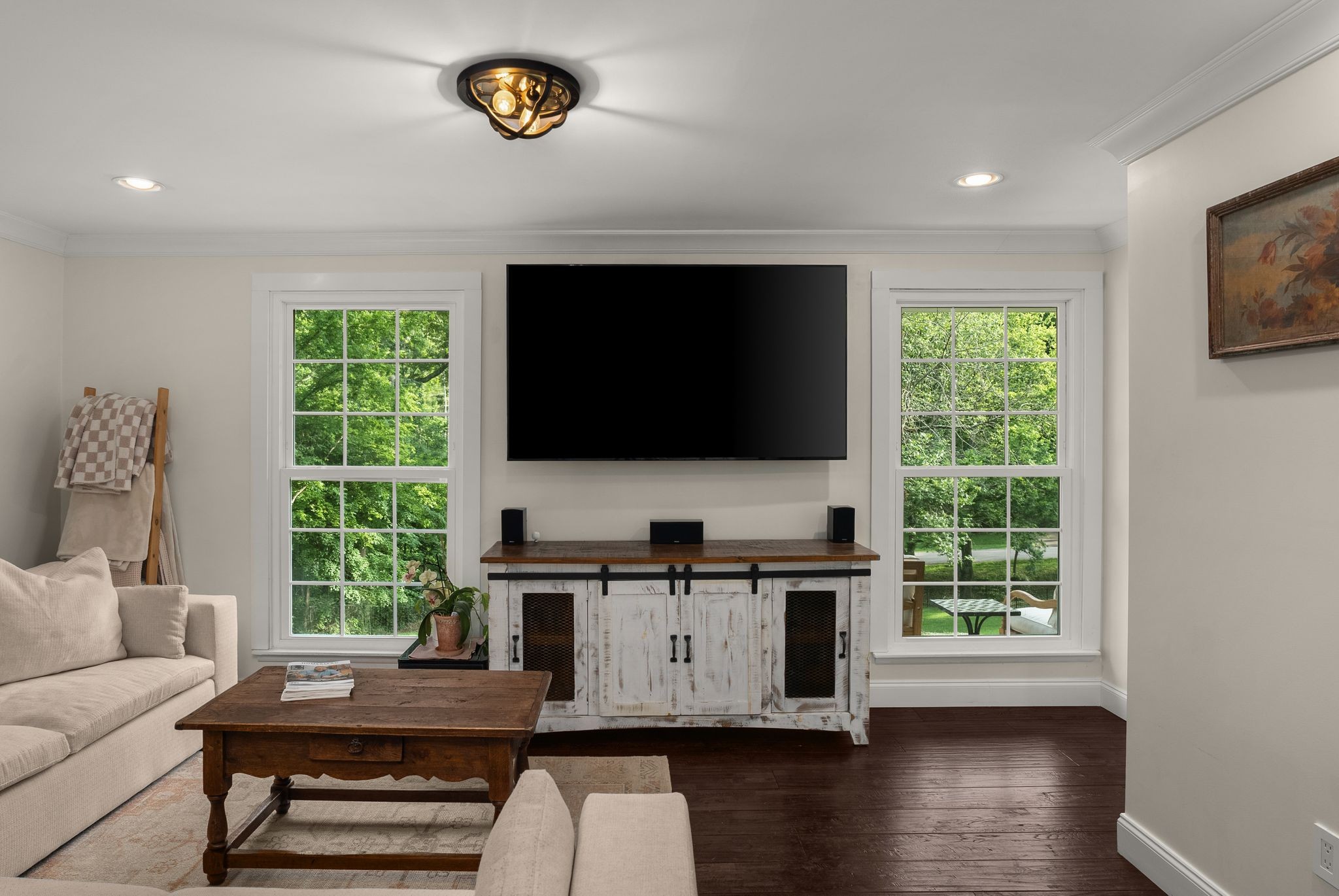 300 Forrest Valley Dr