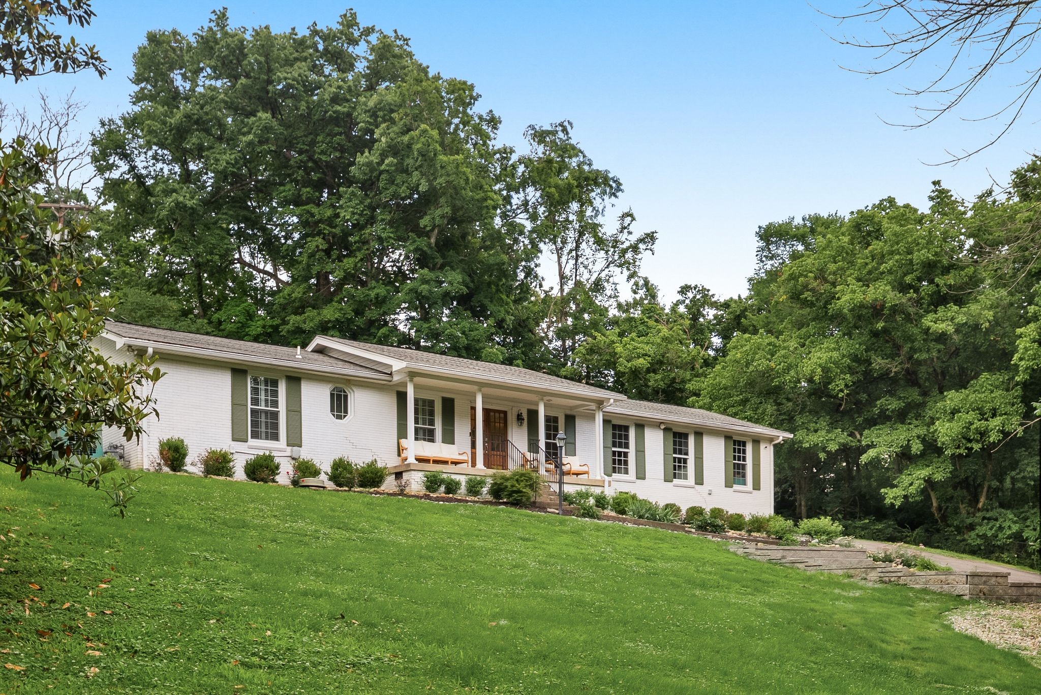 300 Forrest Valley Dr