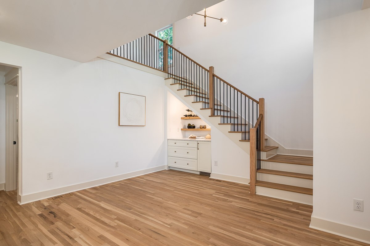 1515 Montgomery Ave