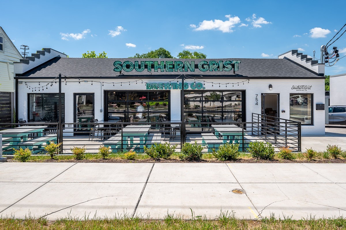 1515 Montgomery Ave