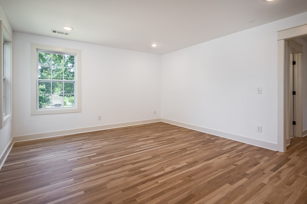 1515 Montgomery Ave