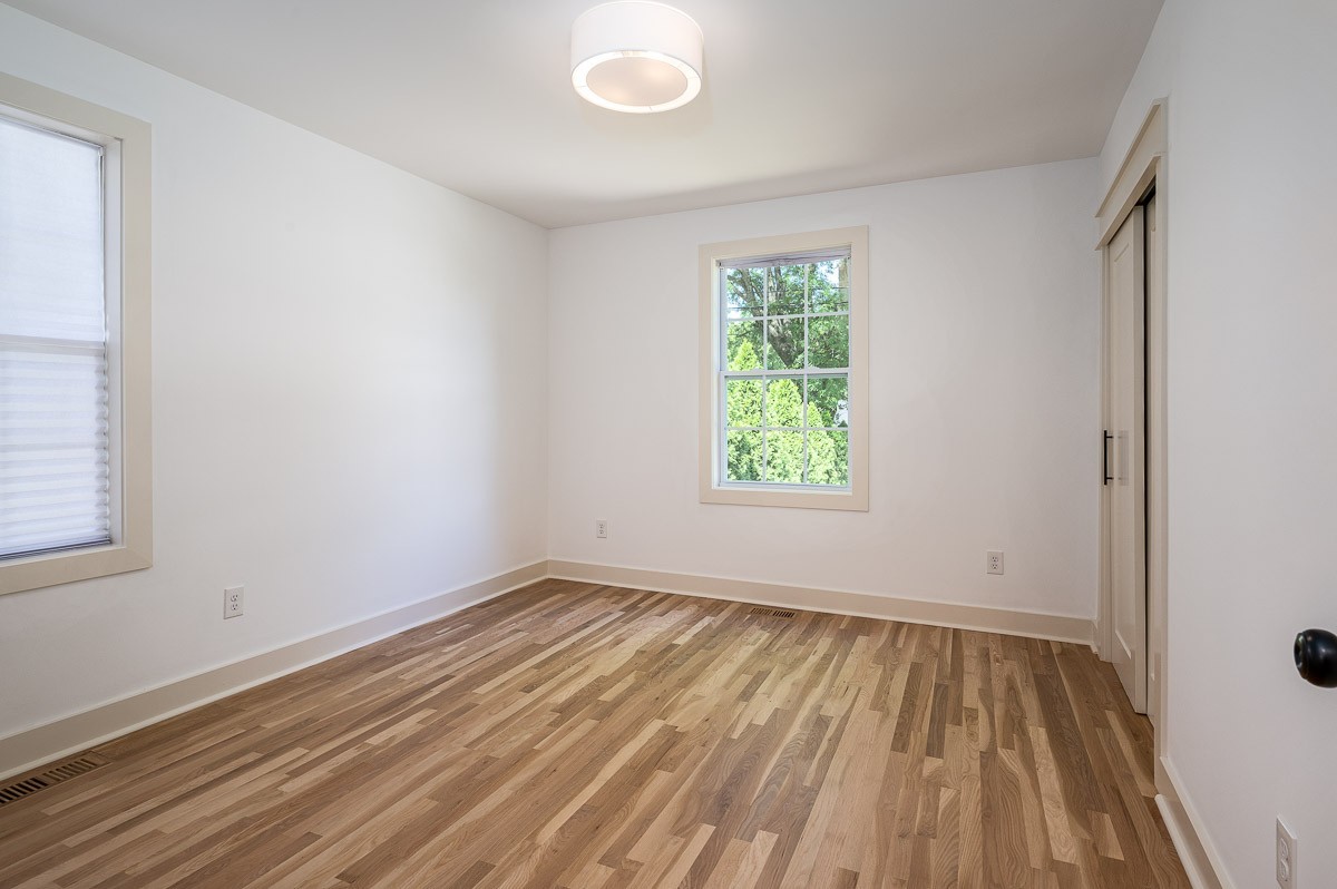 1515 Montgomery Ave