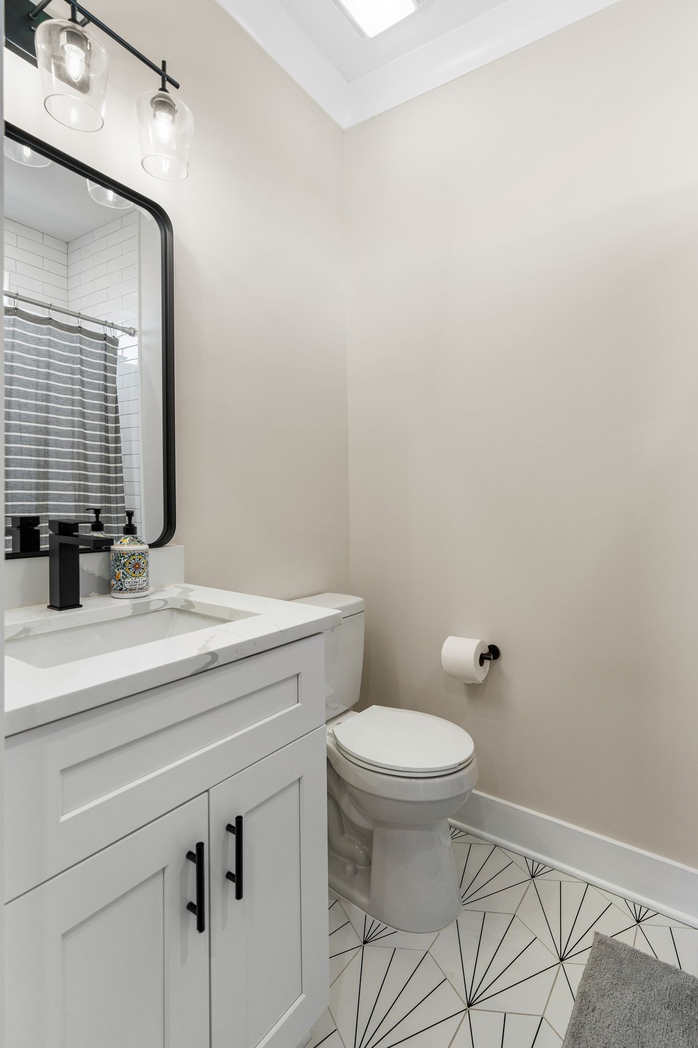 914 Elvira Ave Unit: A