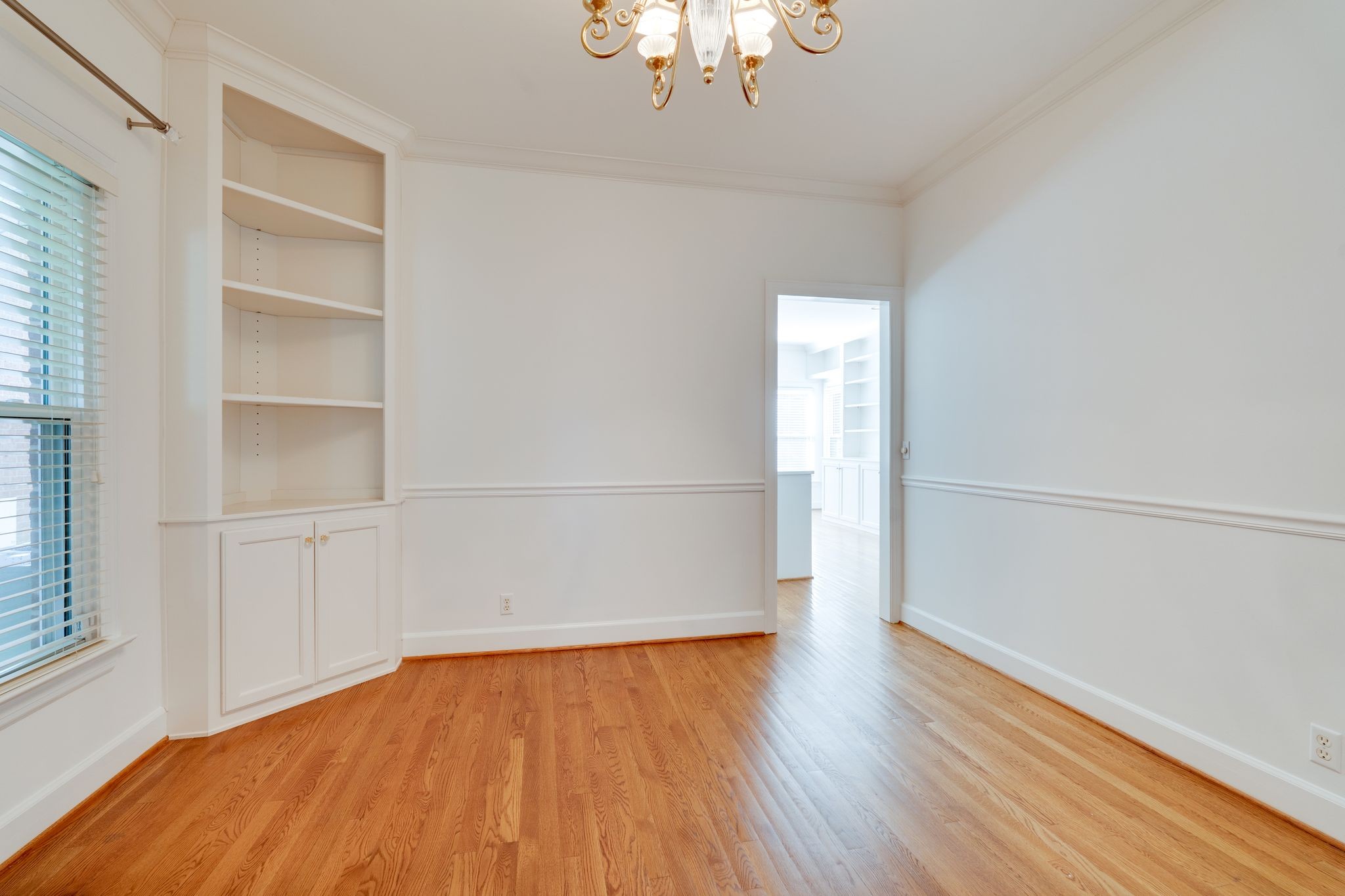 809 Cherry Laurel Ct