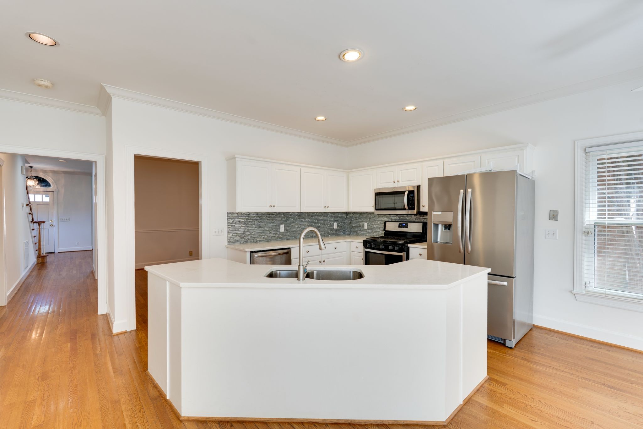 809 Cherry Laurel Ct