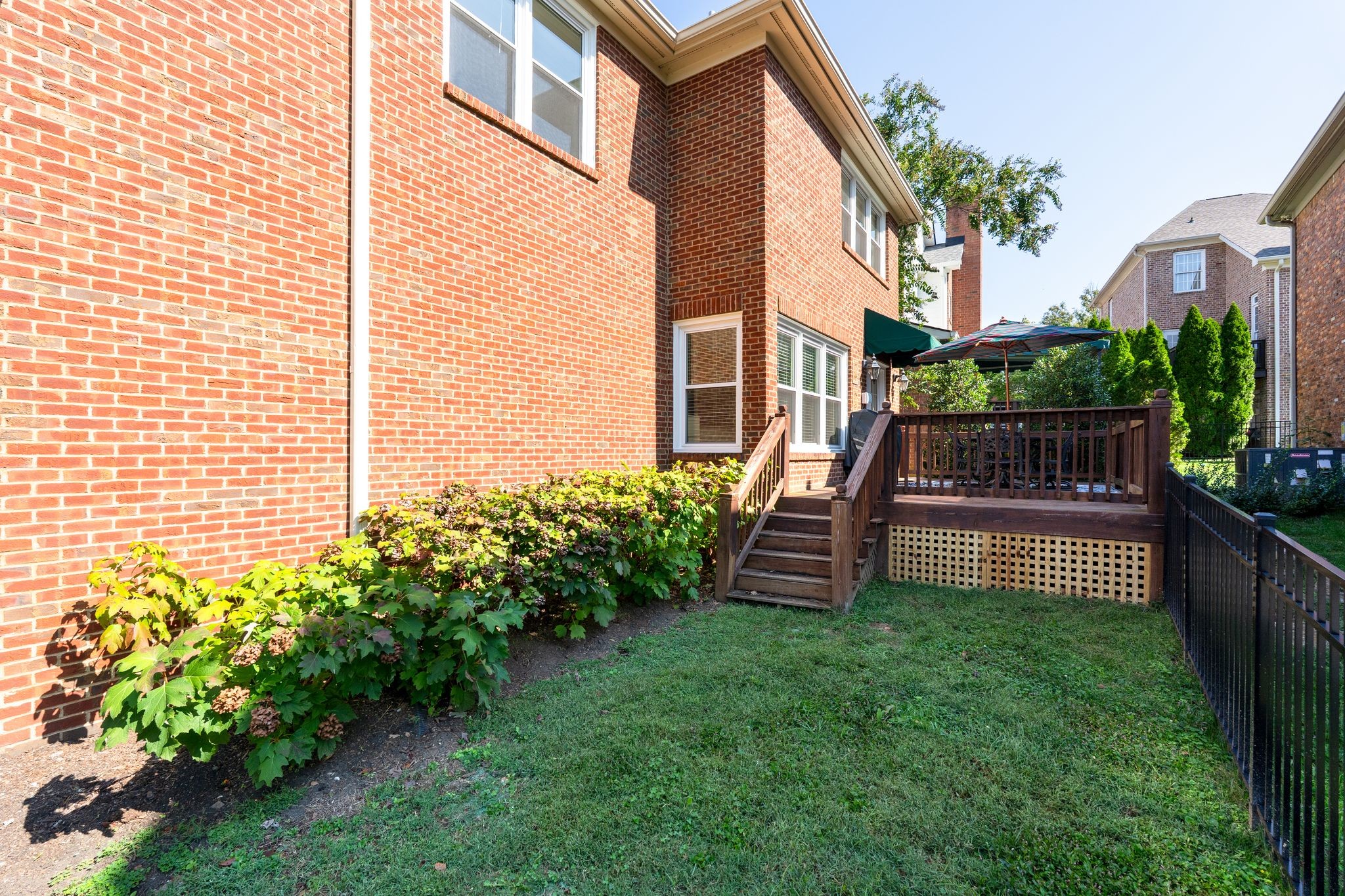 809 Cherry Laurel Ct