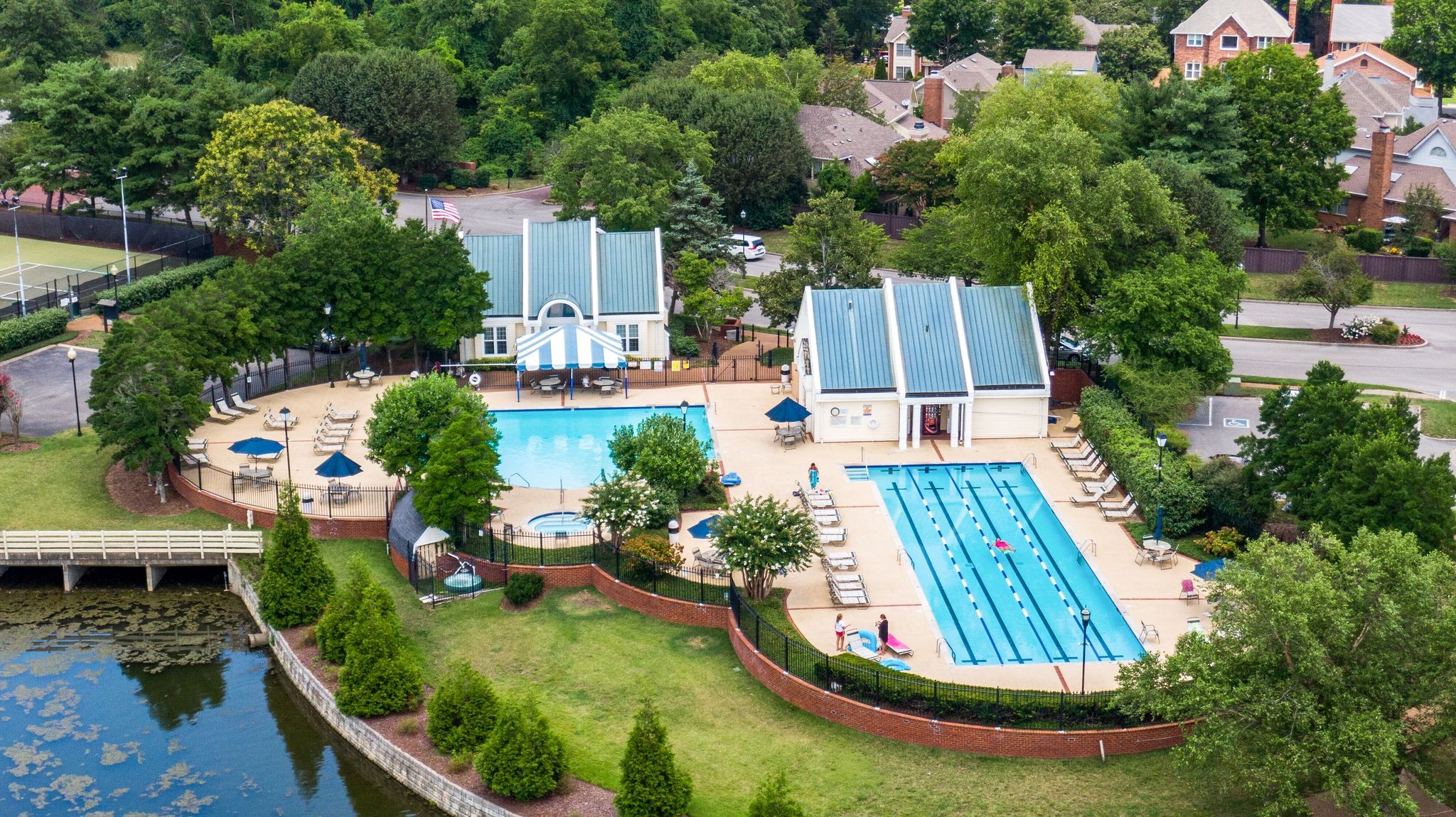 809 Cherry Laurel Ct