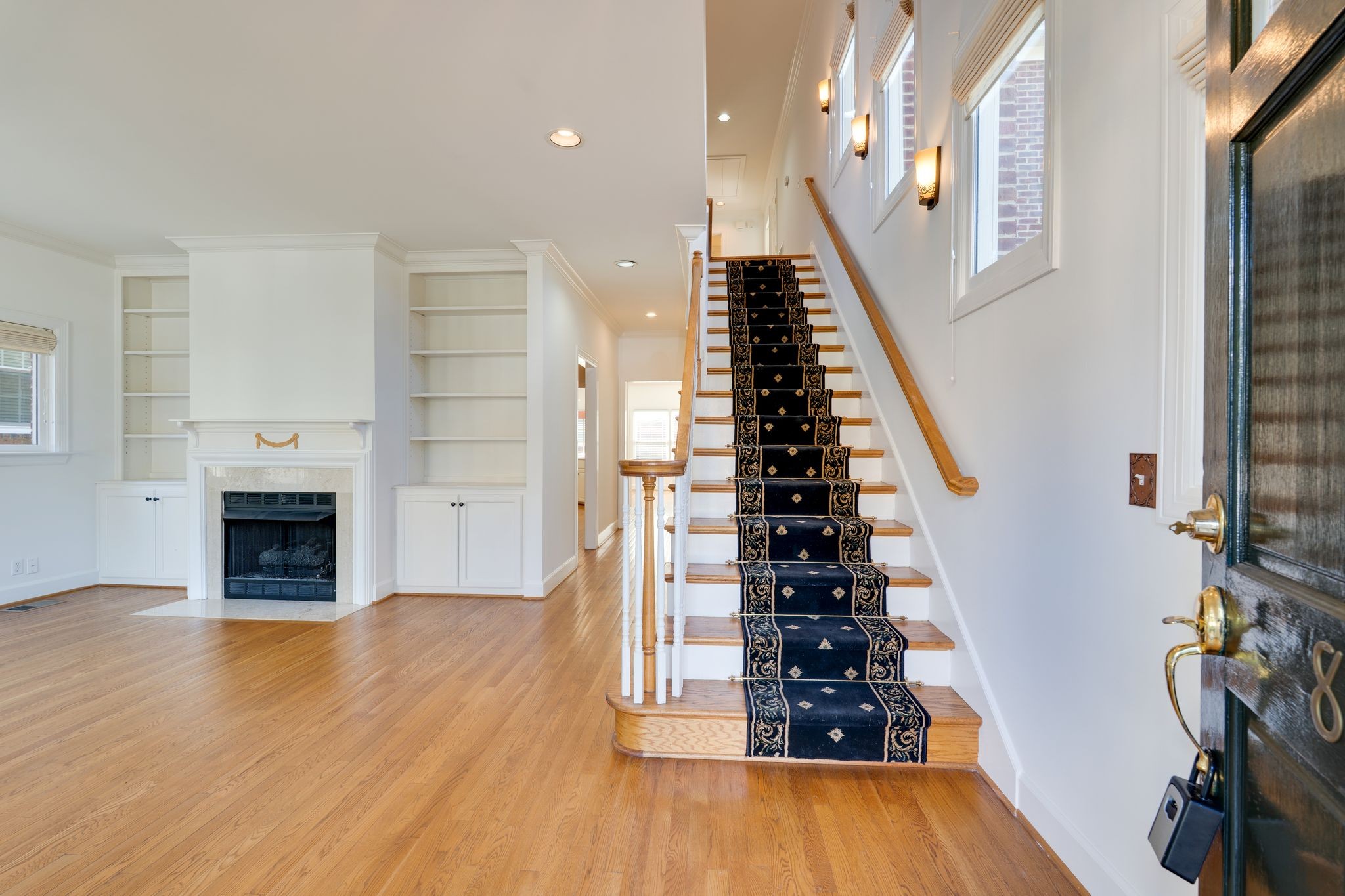 809 Cherry Laurel Ct