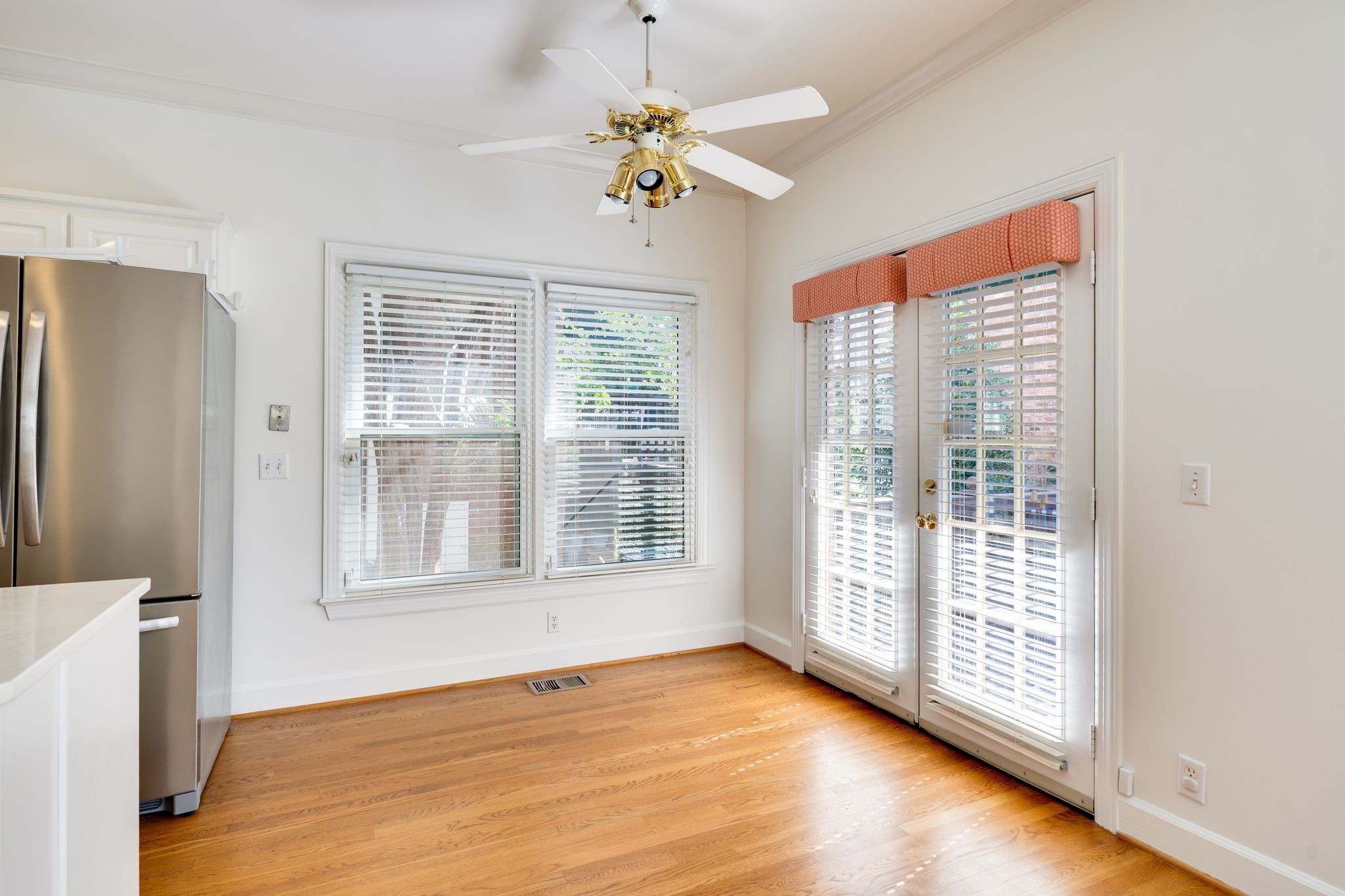 809 Cherry Laurel Ct