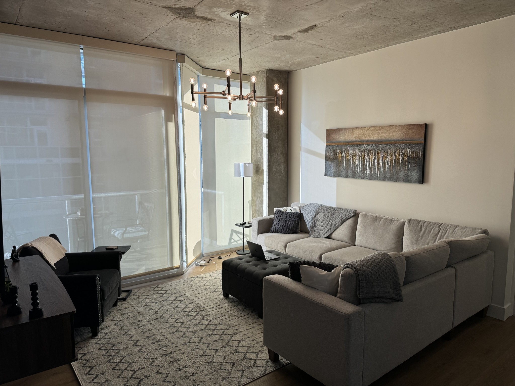 600 12th Ave, S Unit: 822