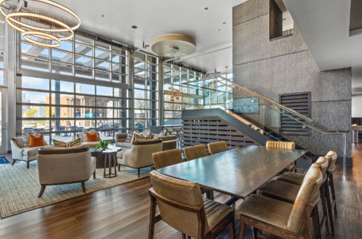 600 12th Ave, S Unit: 822