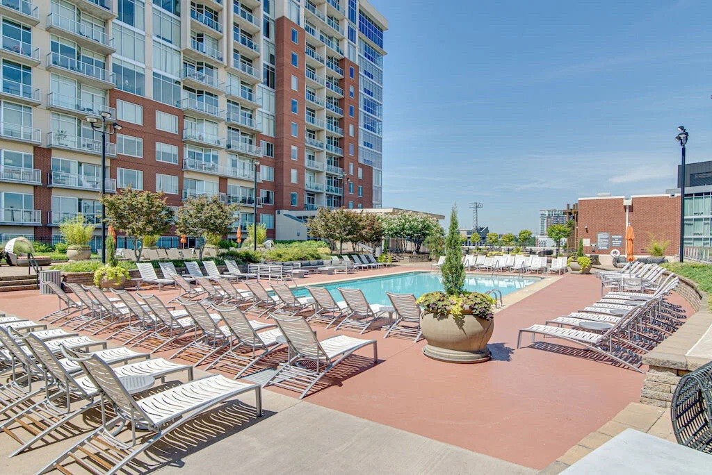 600 12th Ave, S Unit: 822