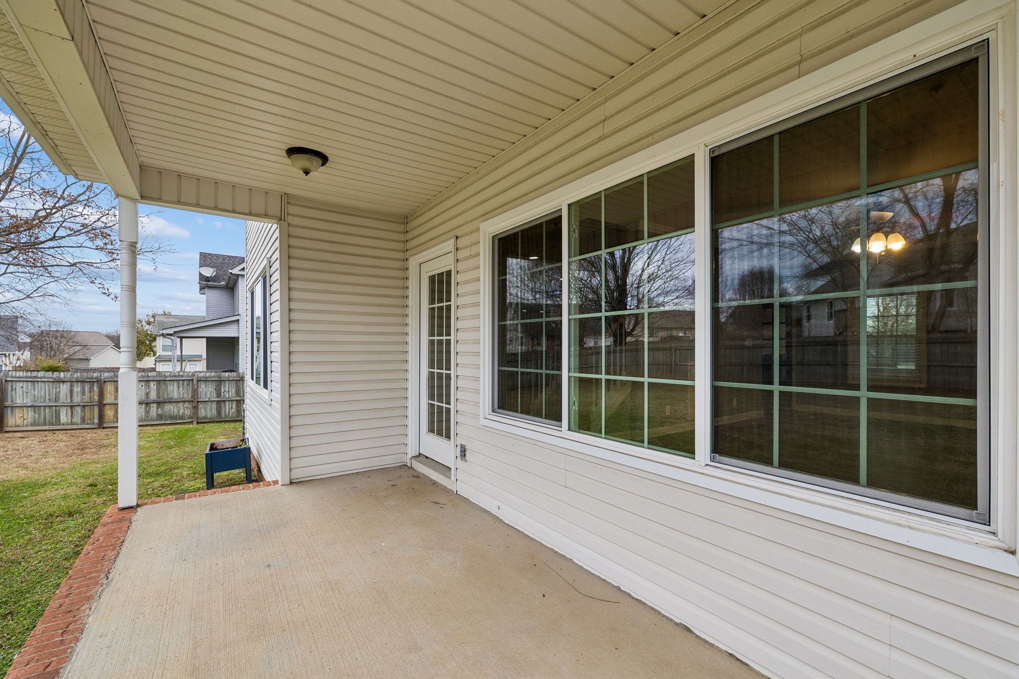 1215 Chapmans Retreat Dr