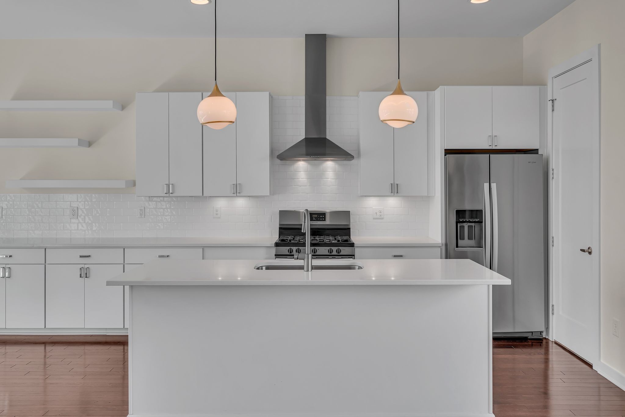 227 Oceola Ave Unit: 3