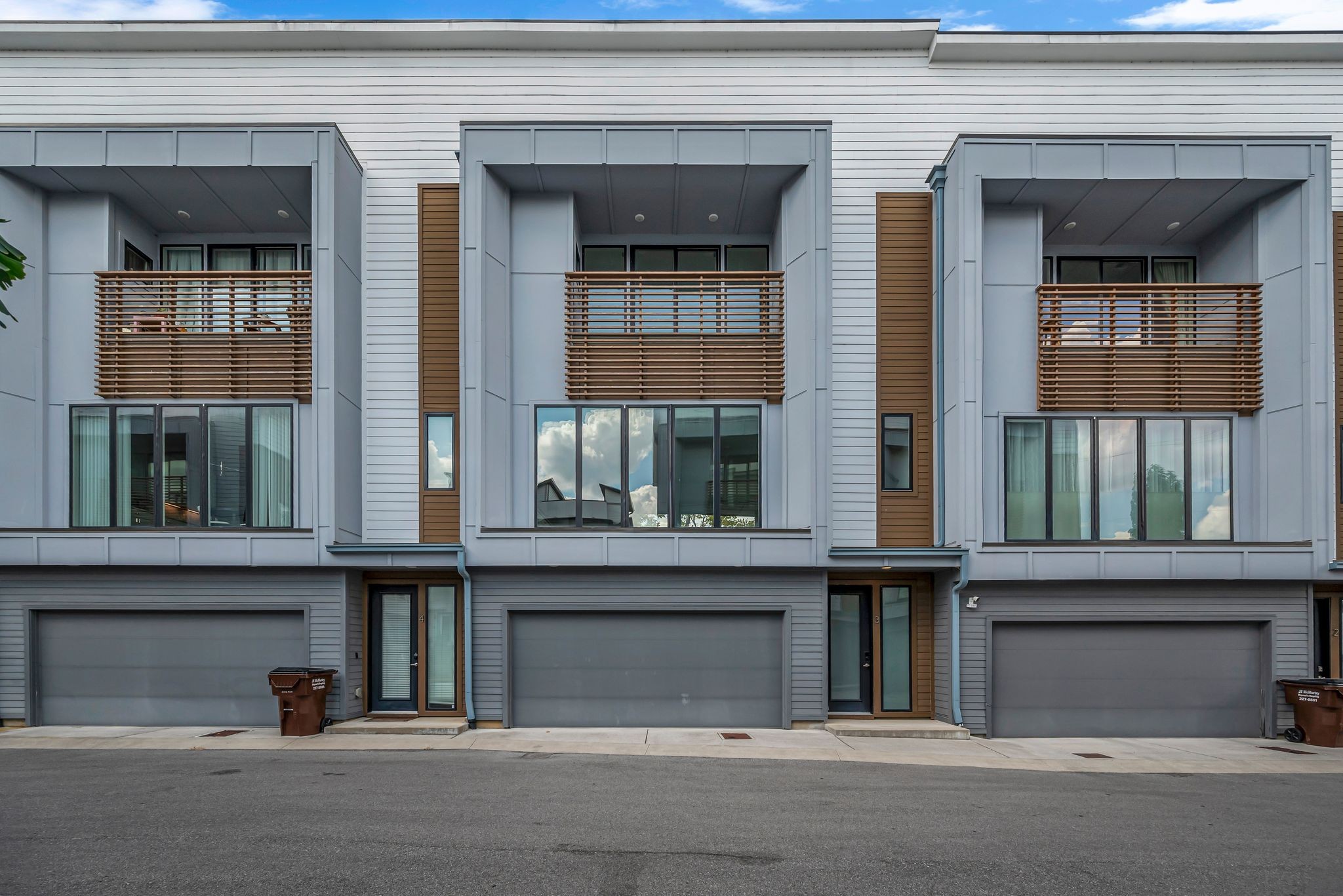 227 Oceola Ave Unit: 3