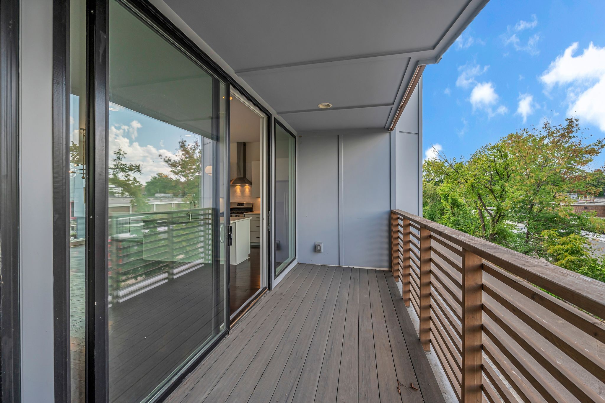 227 Oceola Ave Unit: 3