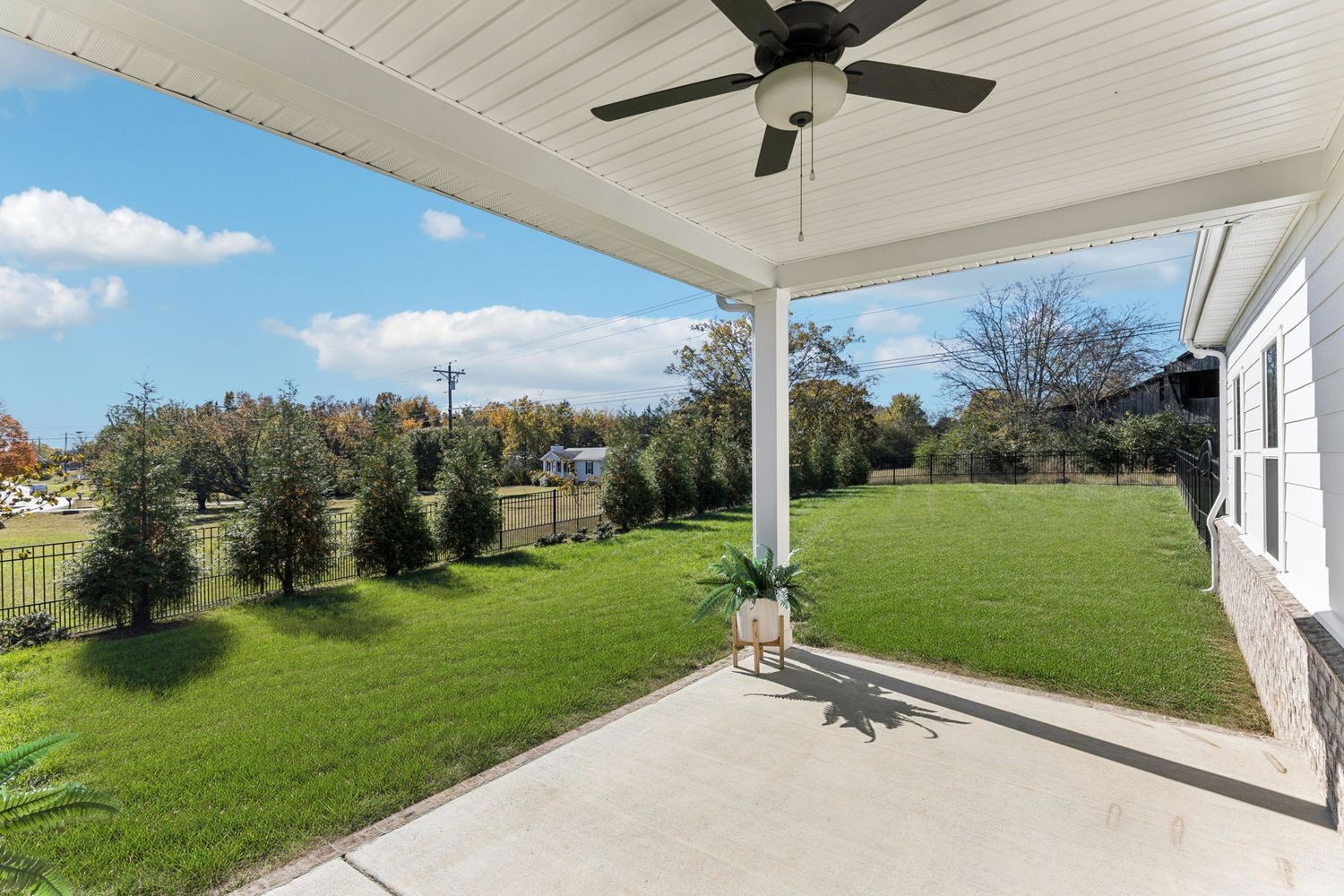 1502 Sweet Cherry Ln