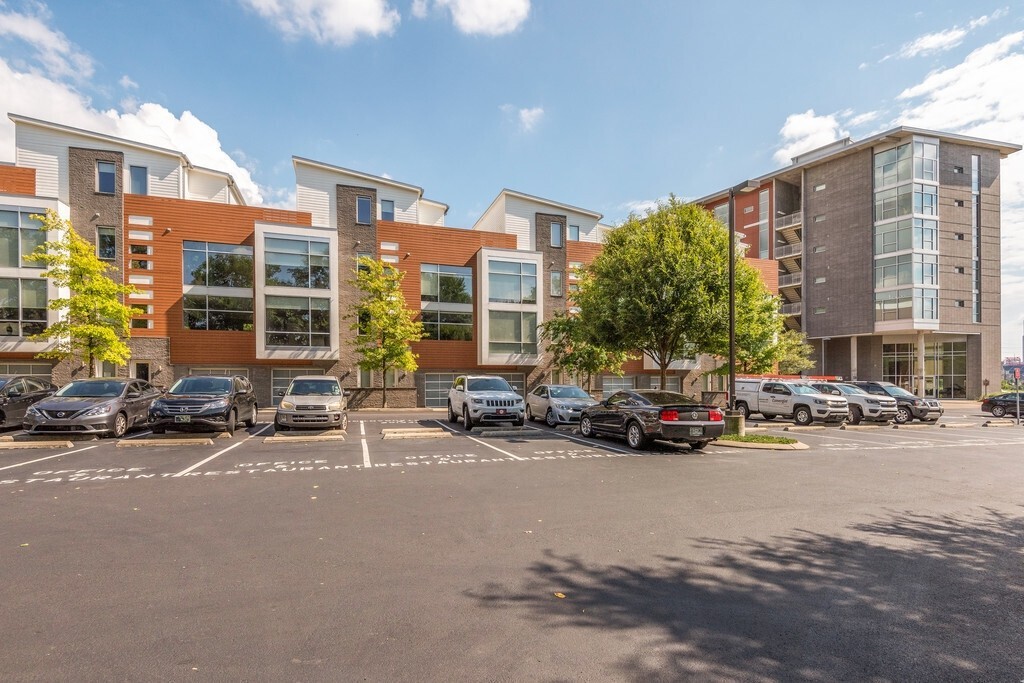 2115 Yeaman Pl Unit: 534