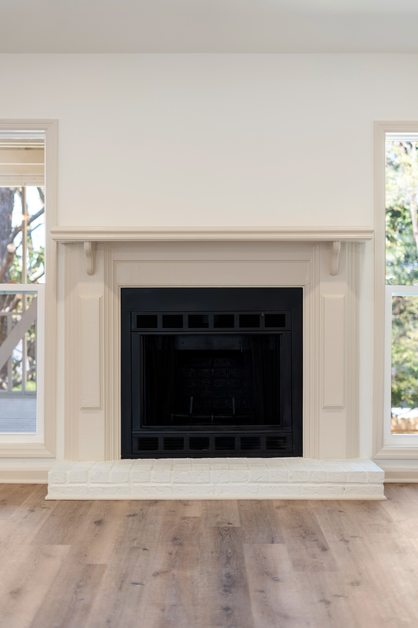 5061 English Village Dr