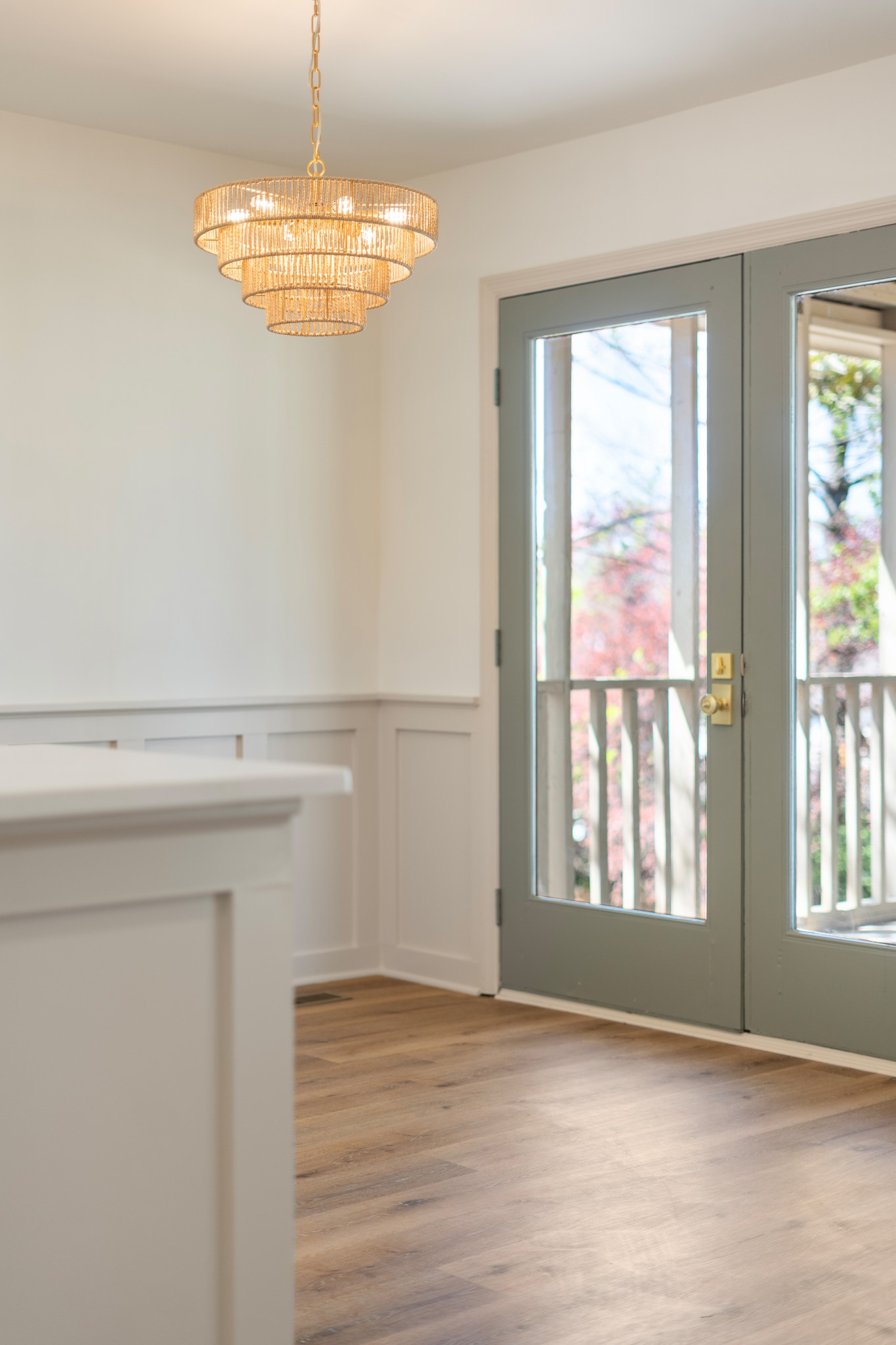 5061 English Village Dr