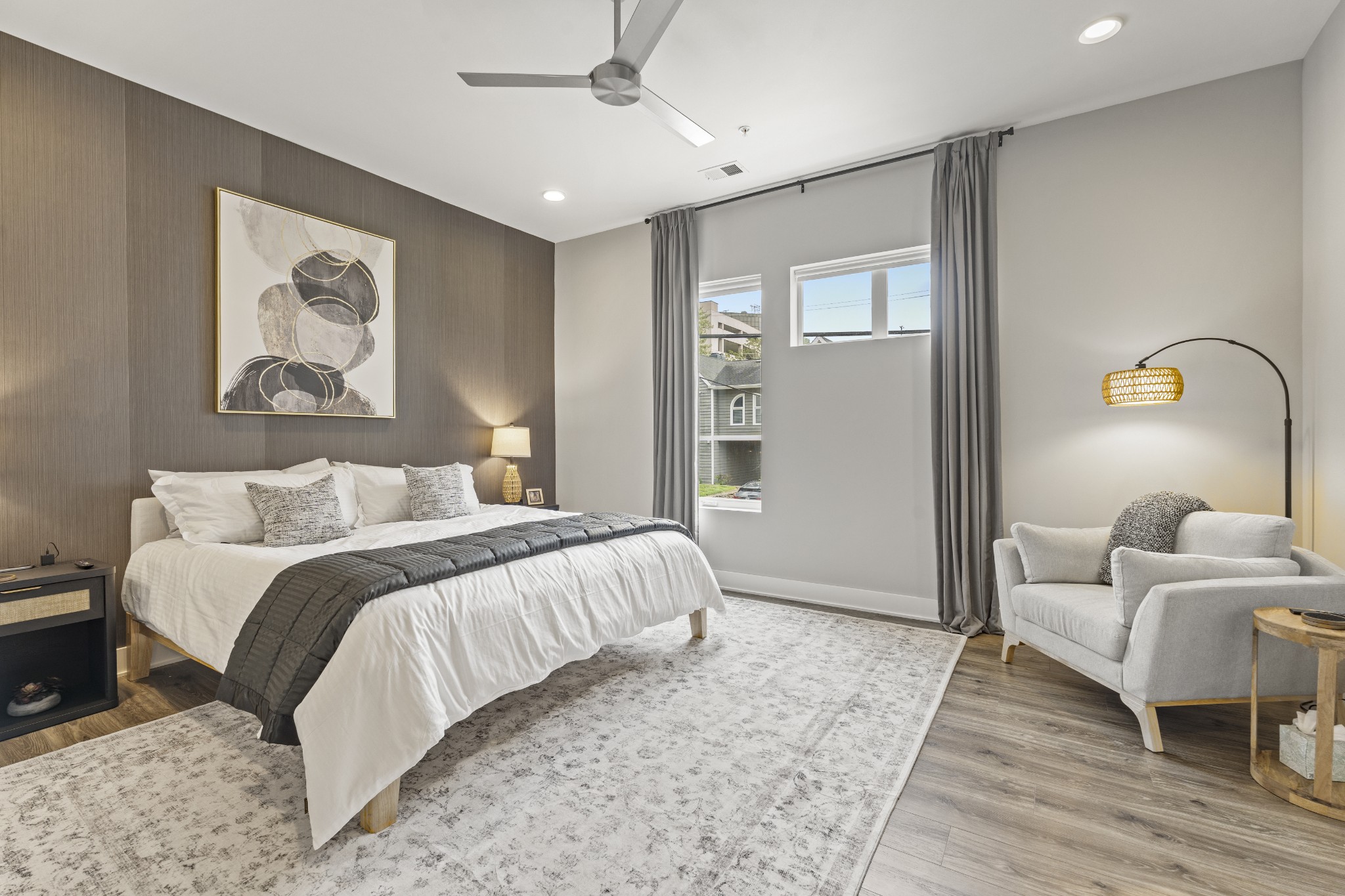 119 Mason Ave Unit: 205