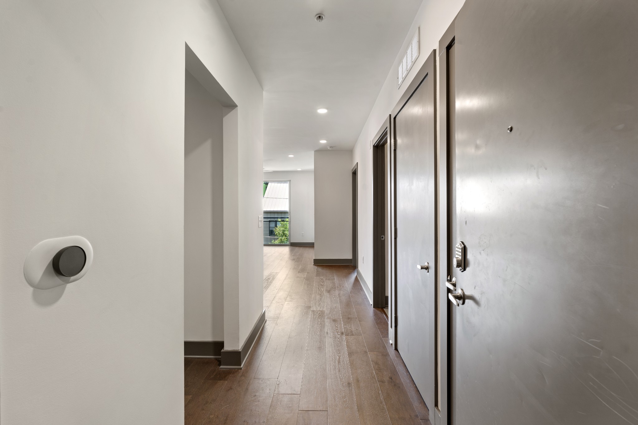 1260 Martin St Unit: 306