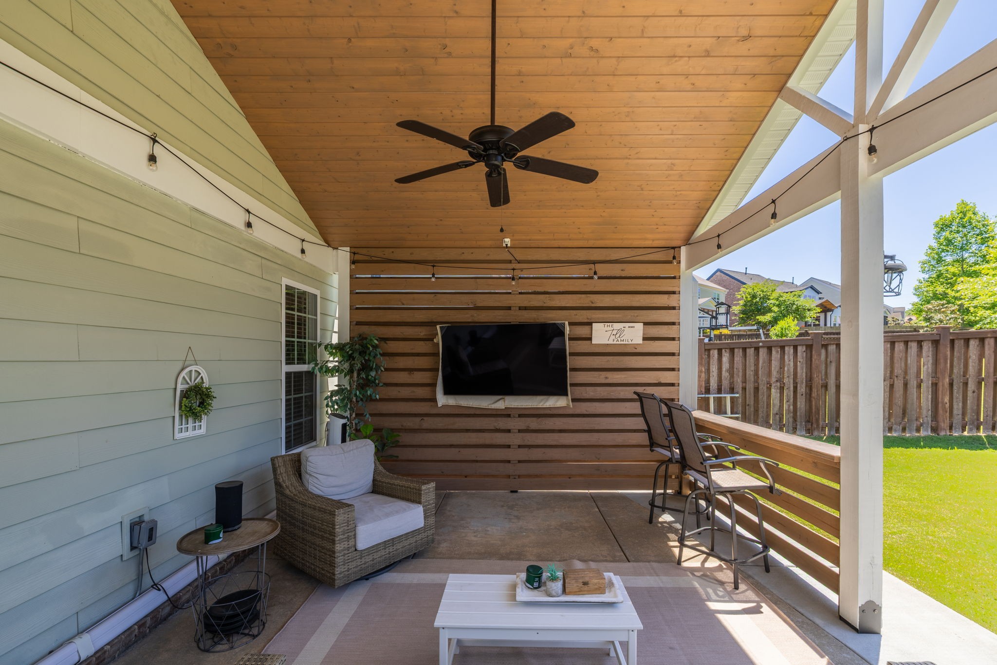 710 Wadestone Trail