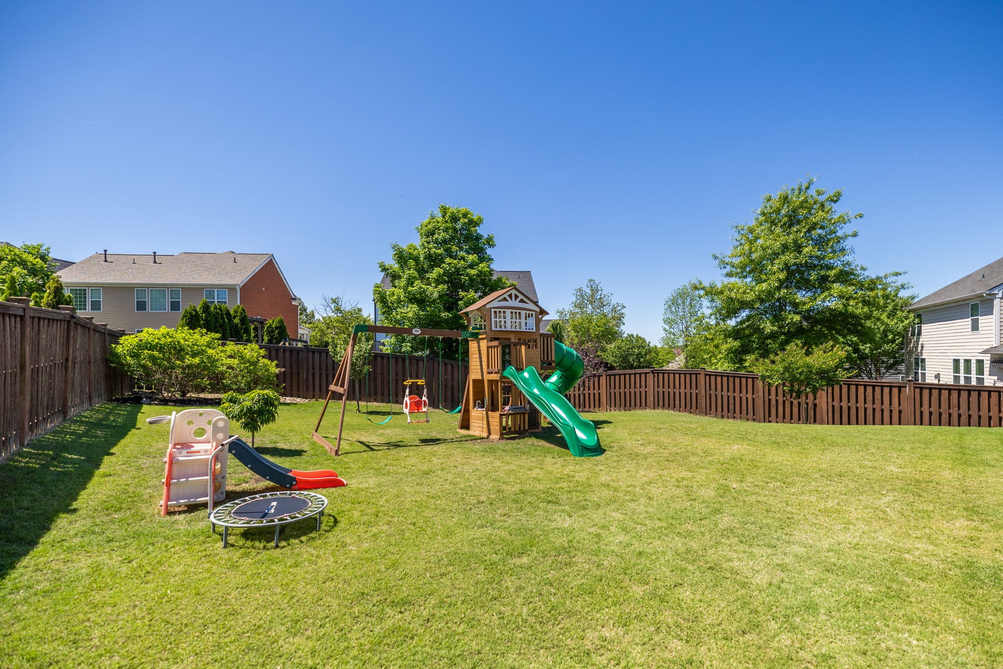 710 Wadestone Trail
