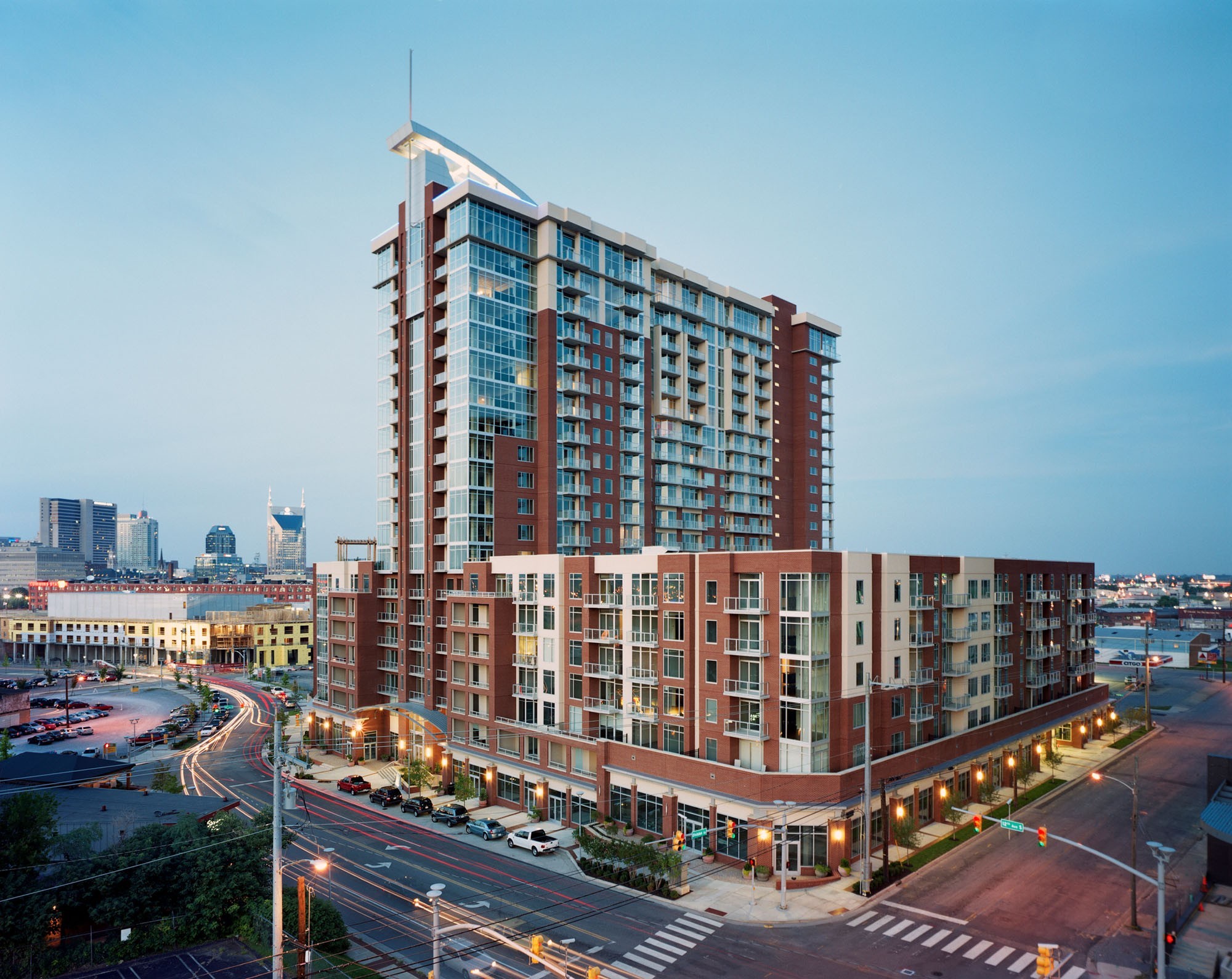 600 12th Ave, S Unit: 822