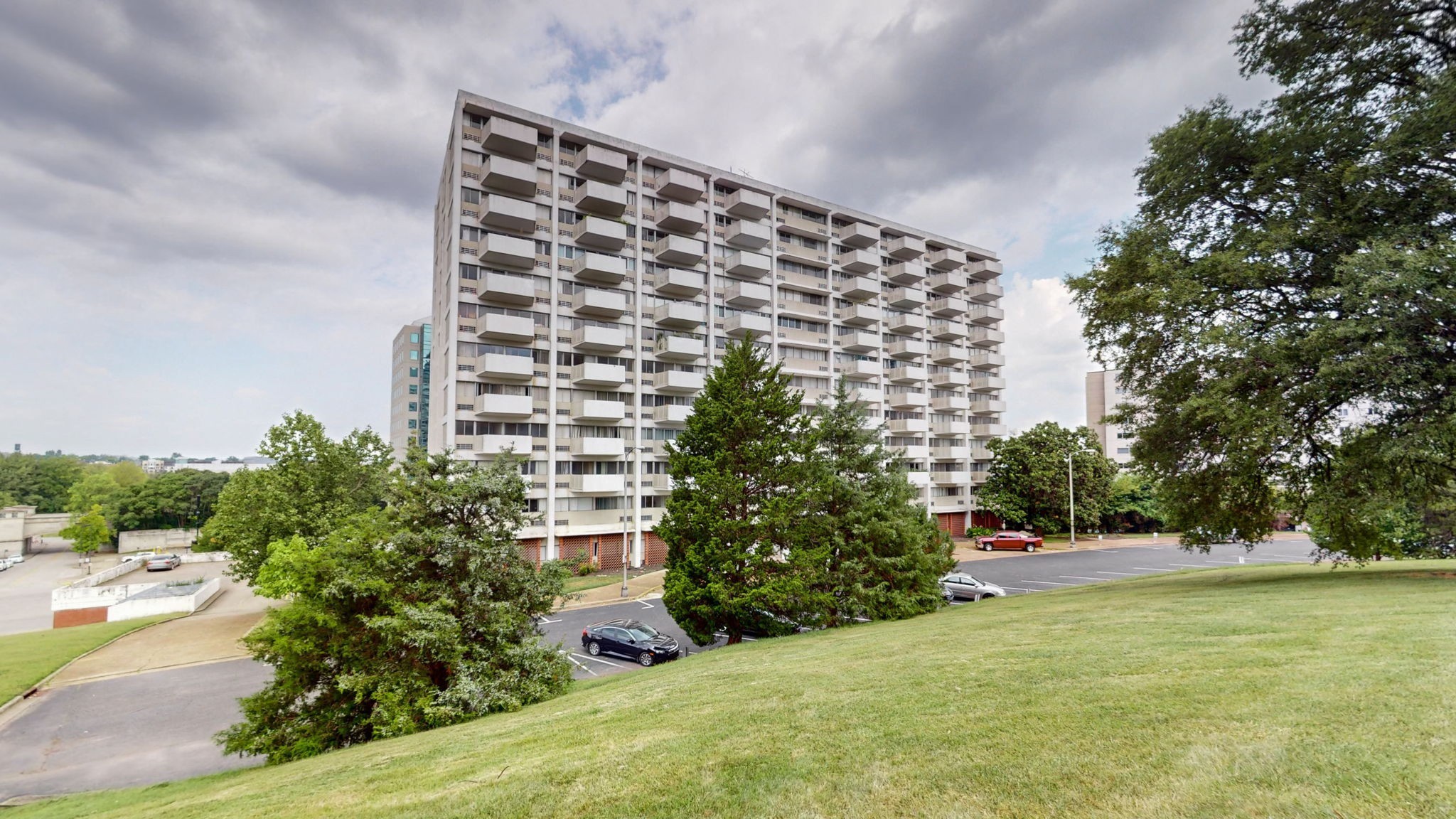 510 Gay St Unit: 1008