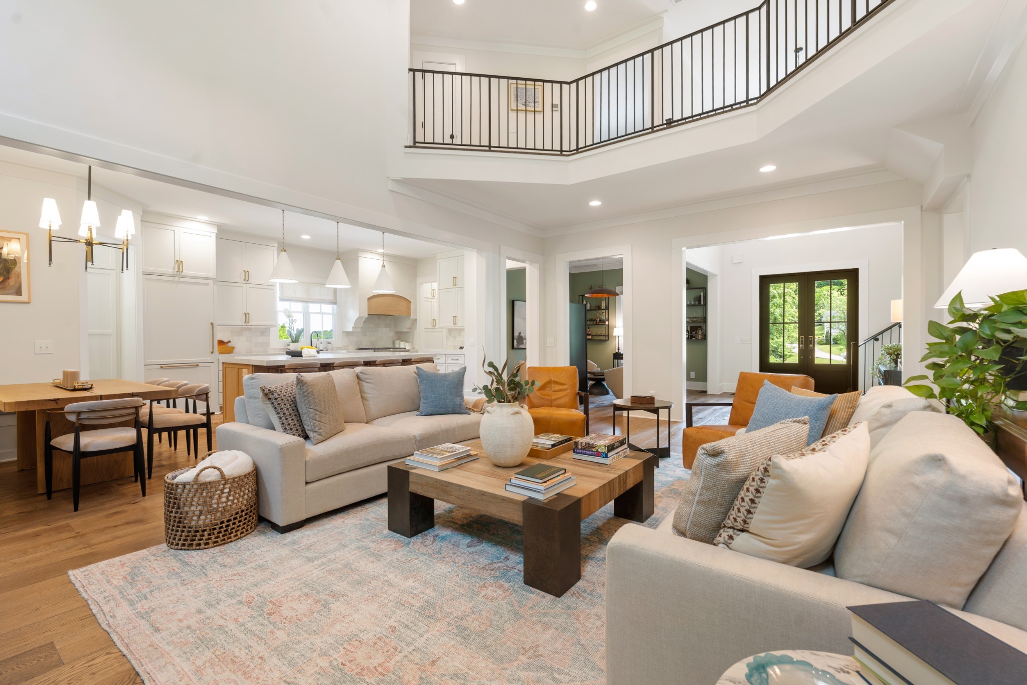 119 Century Oak Dr