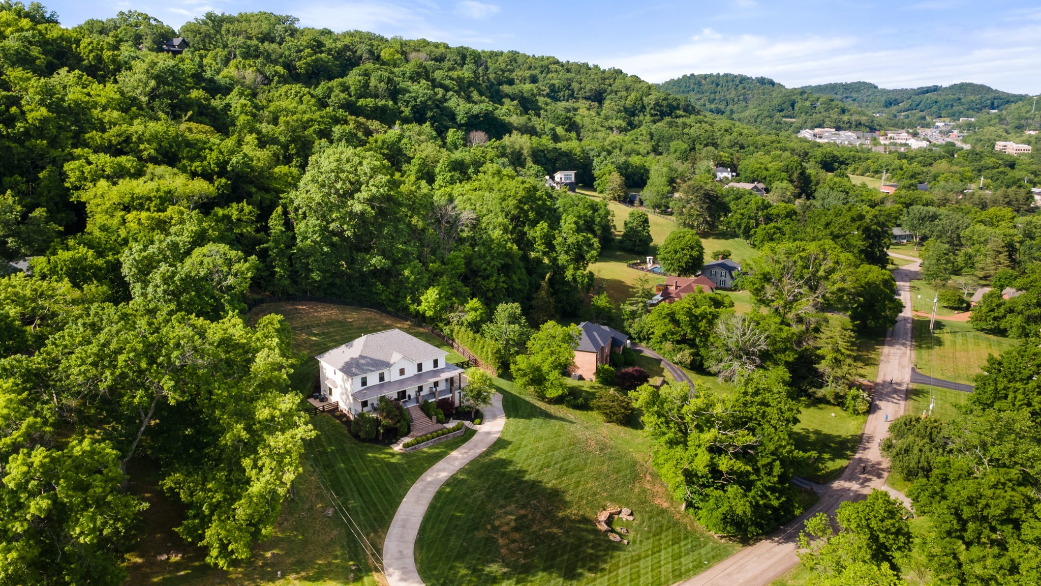 119 Century Oak Dr
