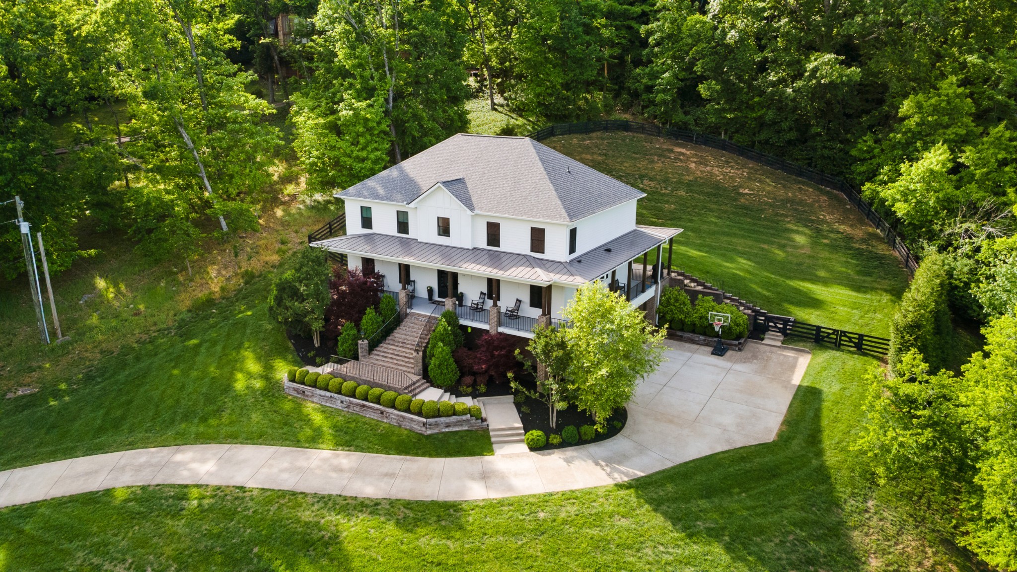 119 Century Oak Dr