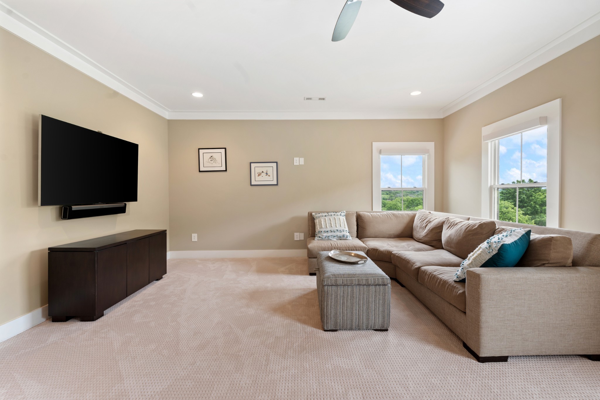 119 Century Oak Dr