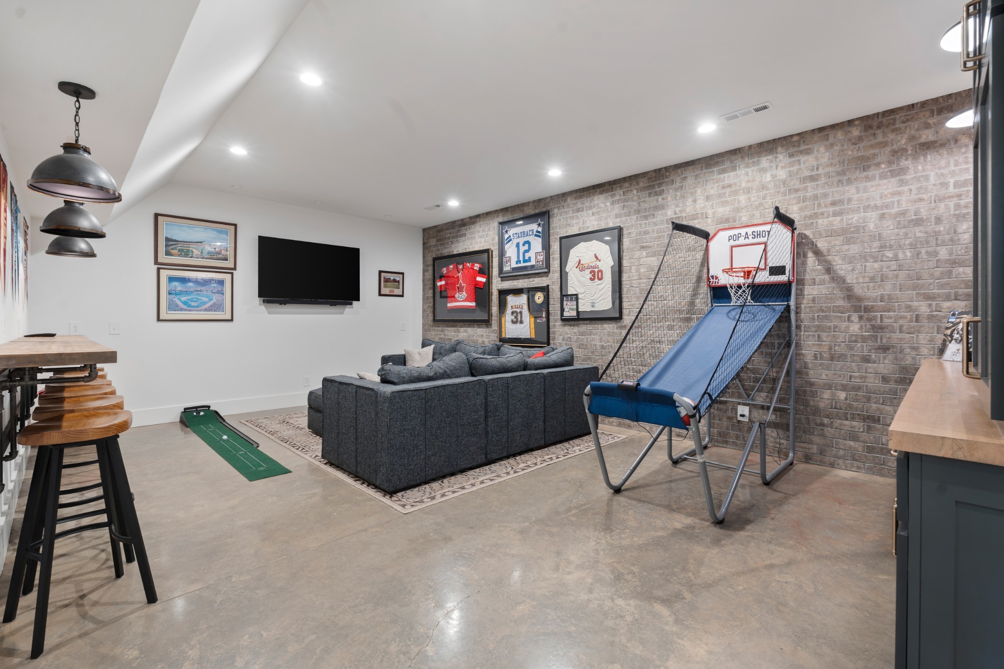 119 Century Oak Dr