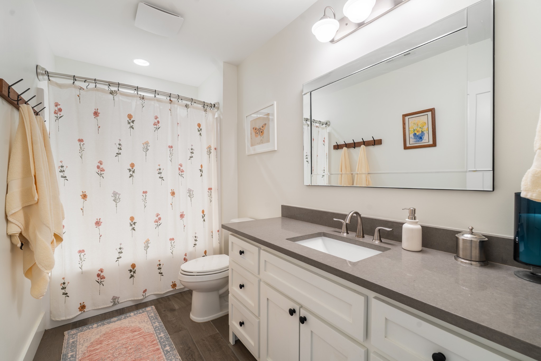 119 Century Oak Dr