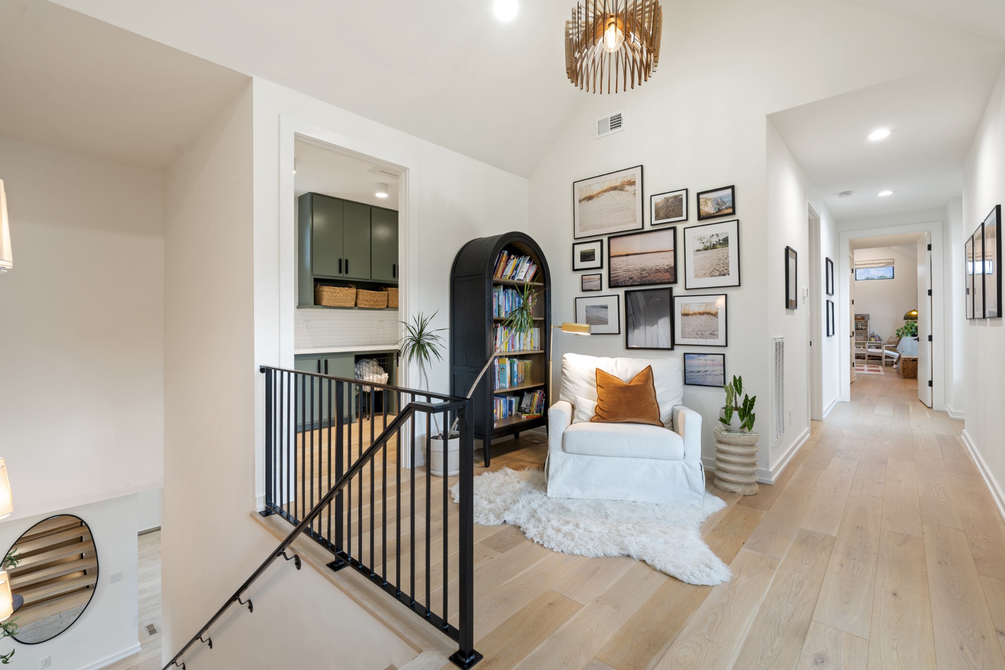 1713 Castleman Dr