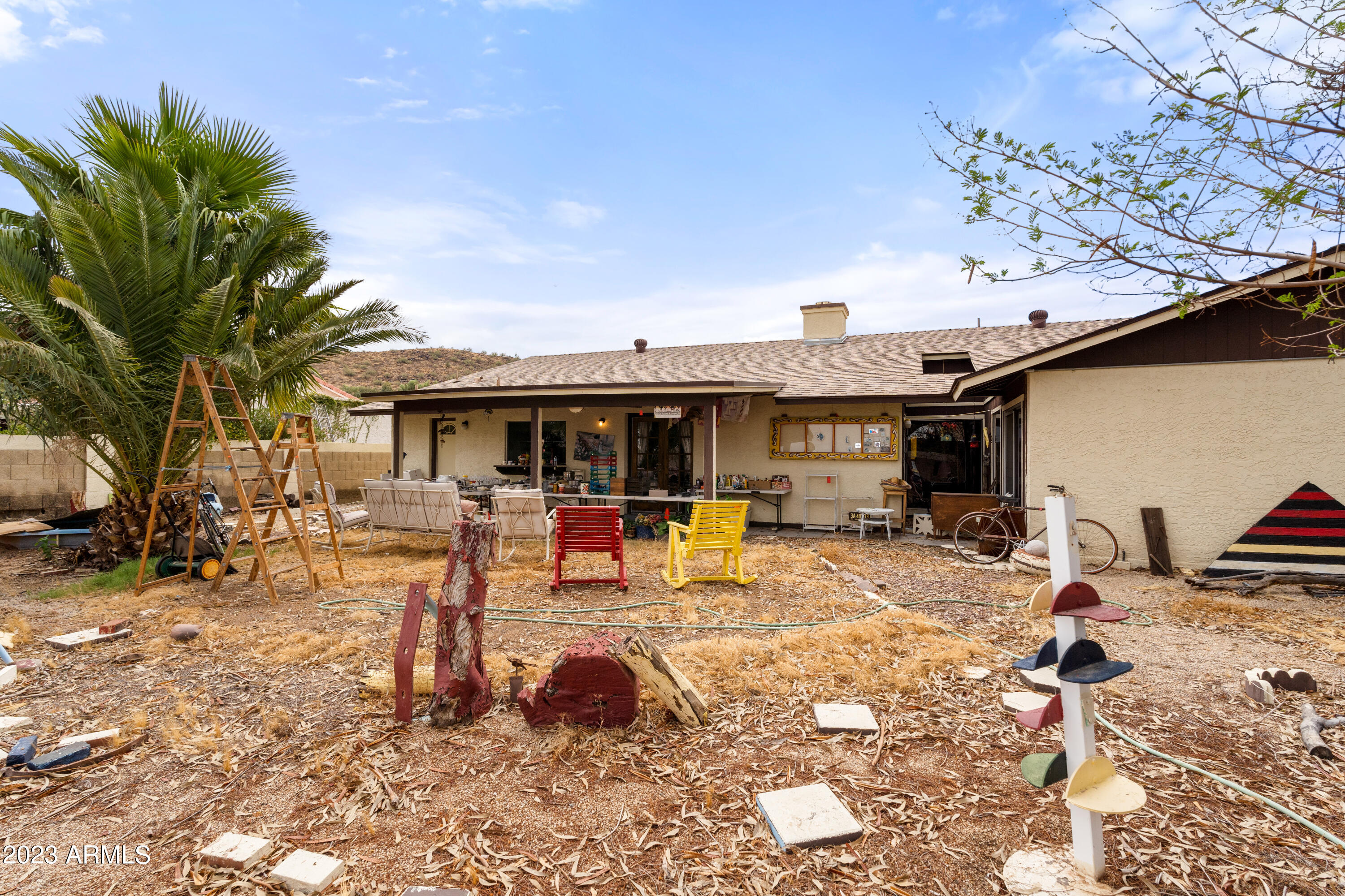 128 E WOOD Drive